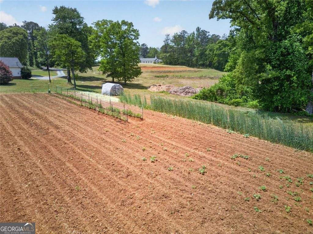 3982 Pool Road Property Photo 2