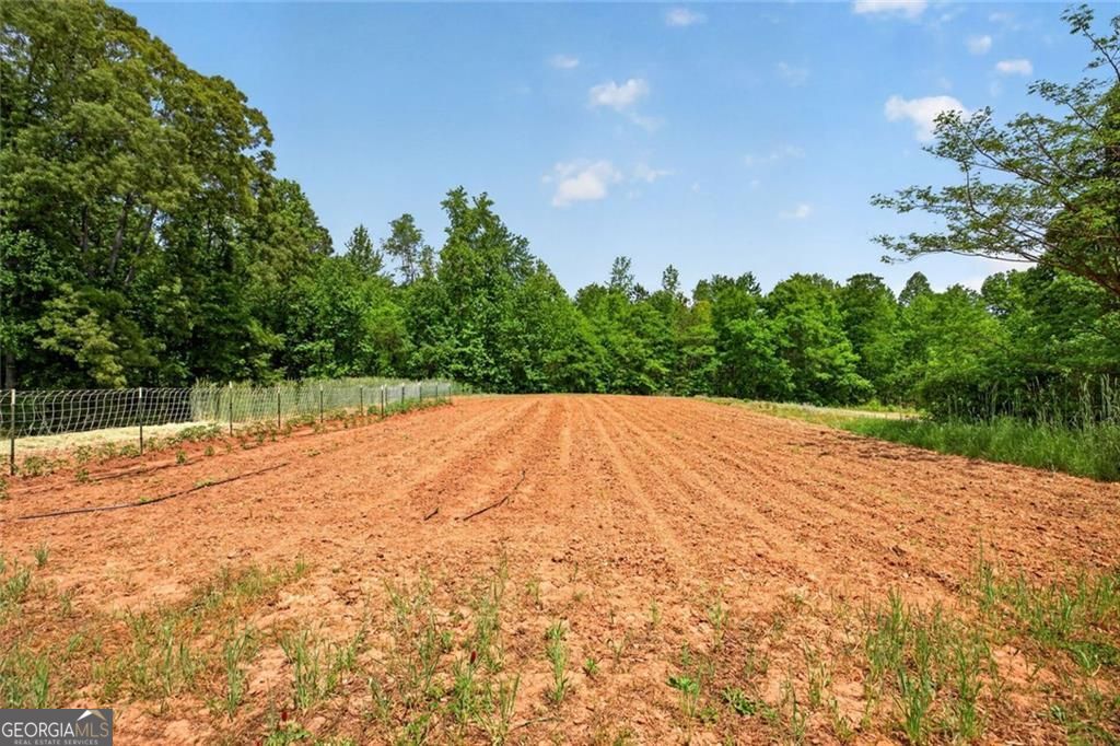 3982 Pool Road Property Photo 10