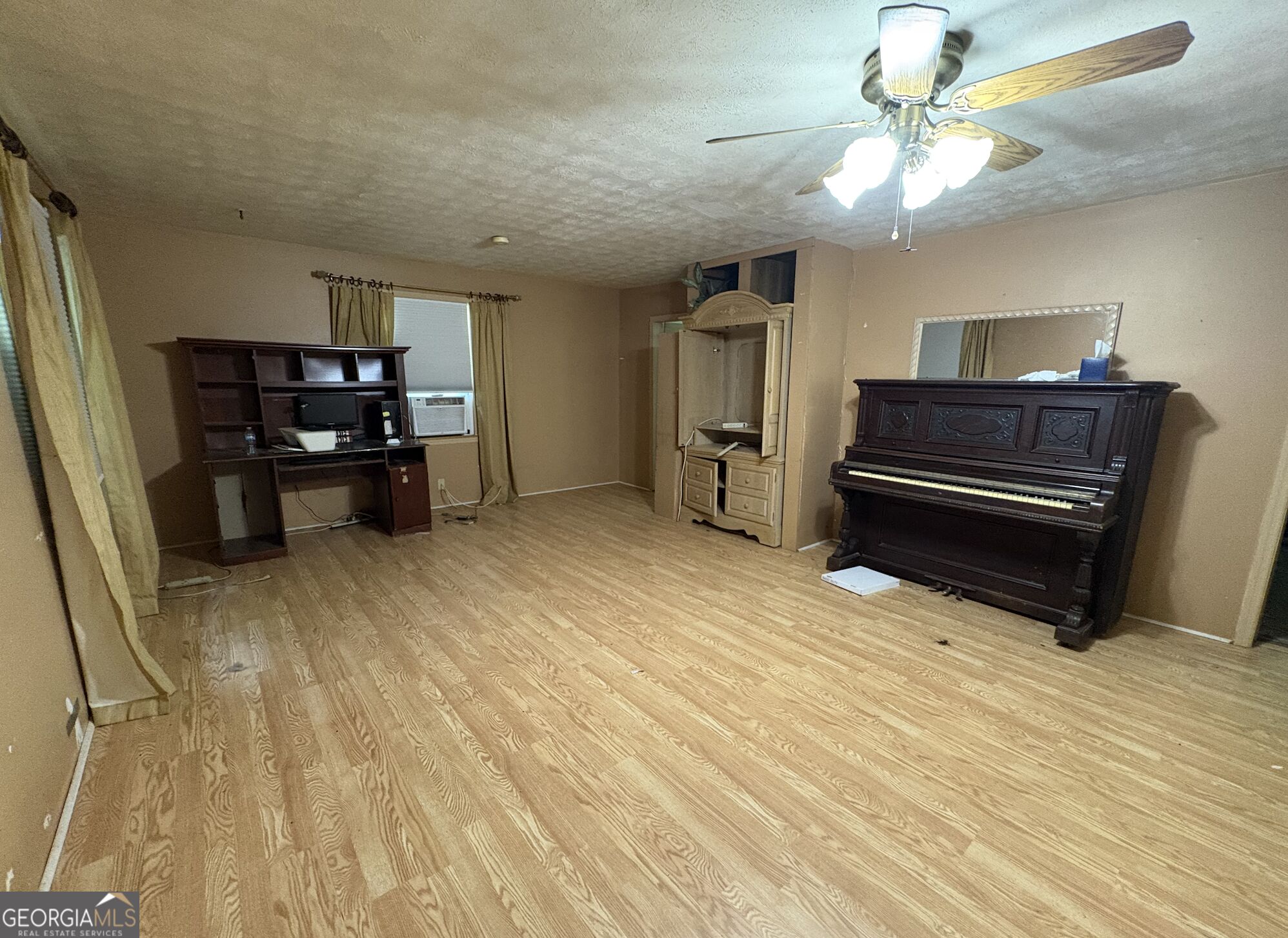 109 Wiggins Lane Property Photo 7