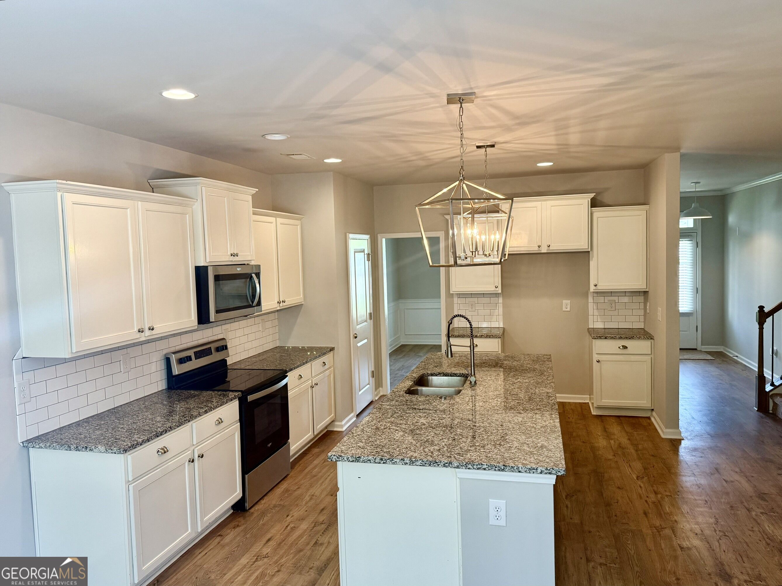 279 Greystone Court Property Photo 3