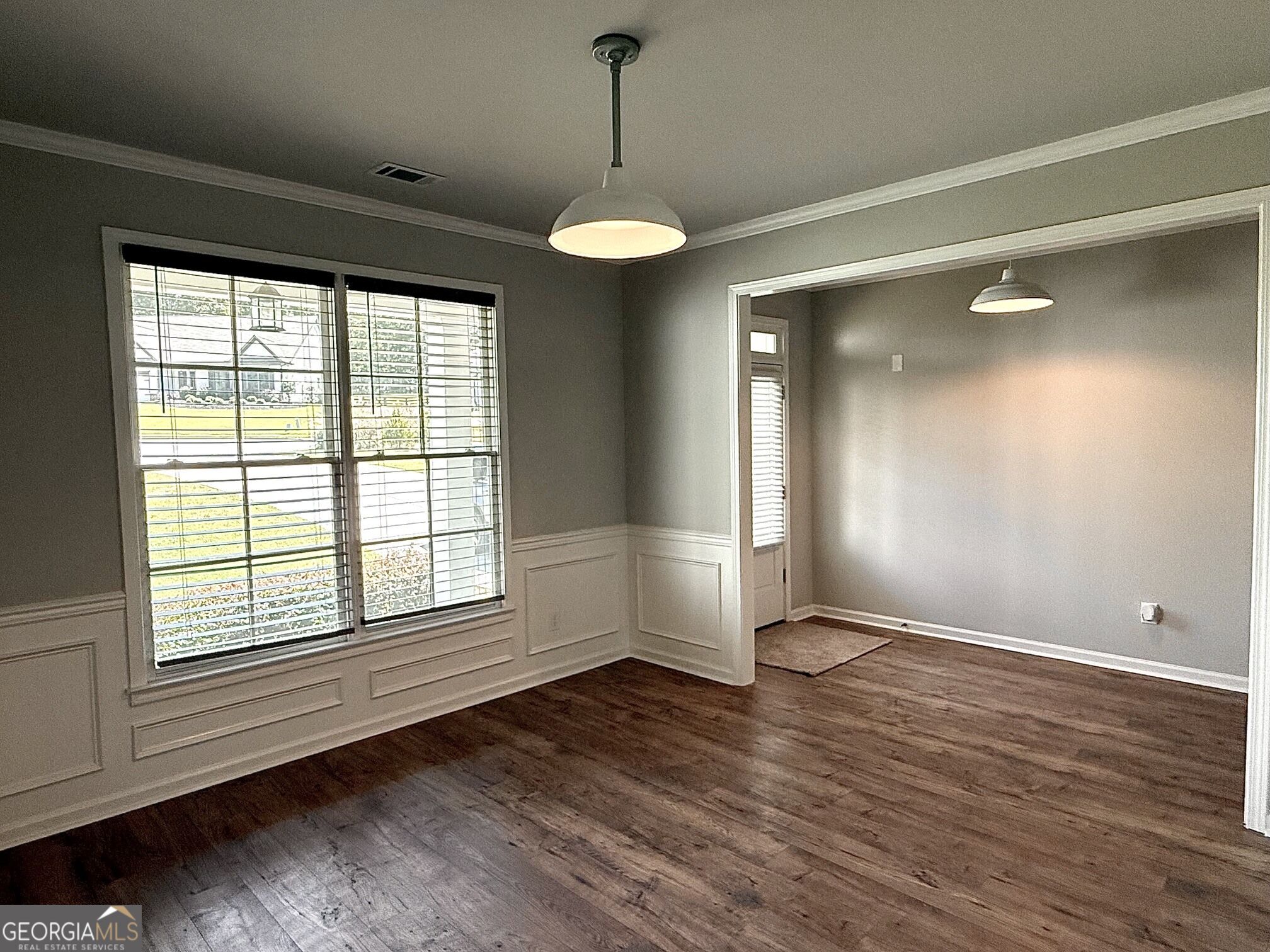 279 Greystone Court Property Photo 8