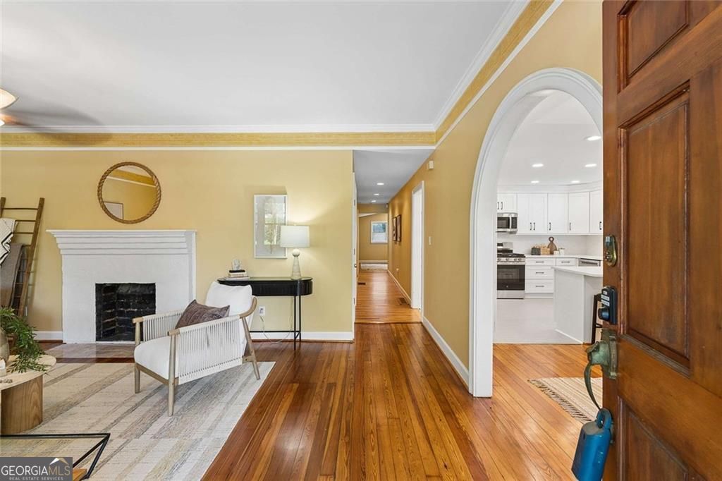 805 Holmes Street Nw Property Photo 6