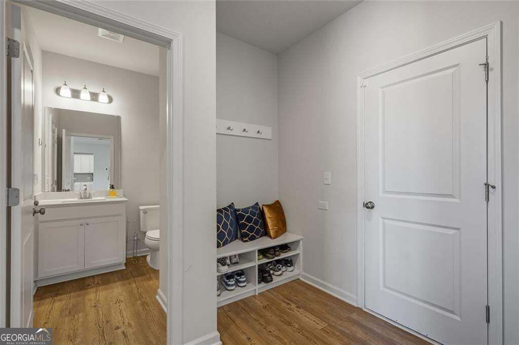 249 Arwen Drive Property Photo 11