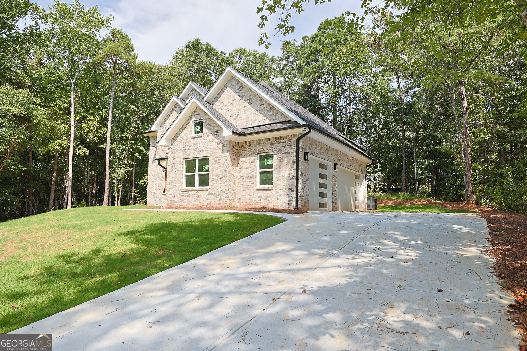 295 Huiet Drive Property Photo 4