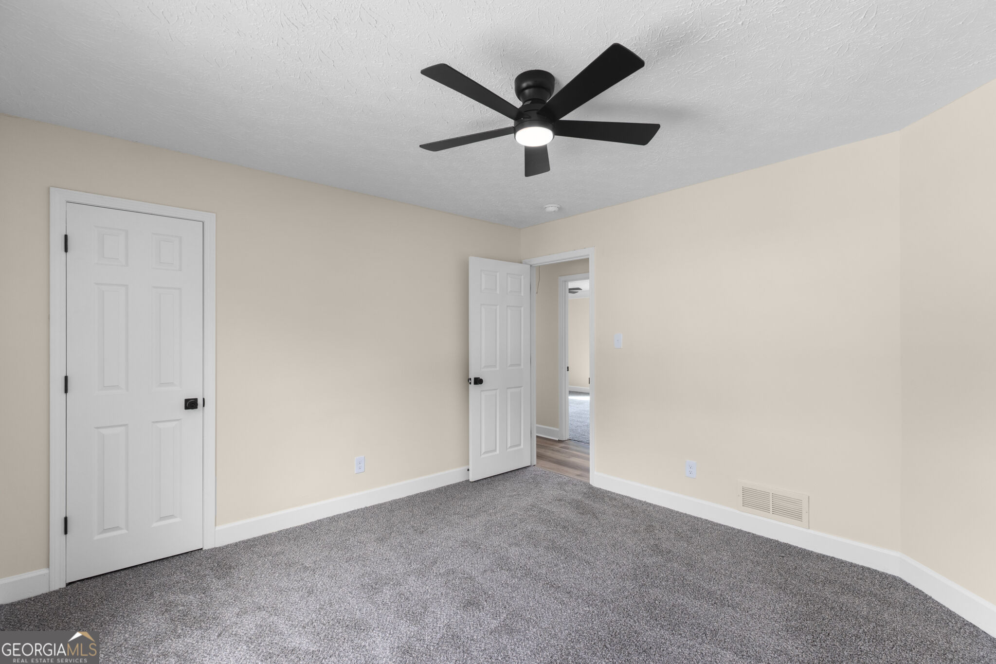 2250 Ridge Forest Drive Property Photo 32