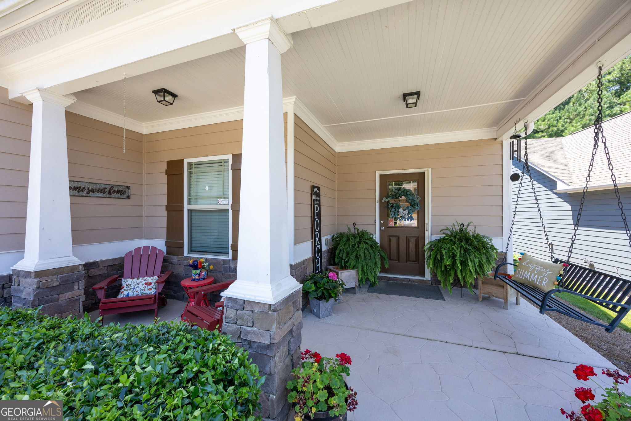 429 Hawthorne Ridge Circle Property Photo 3