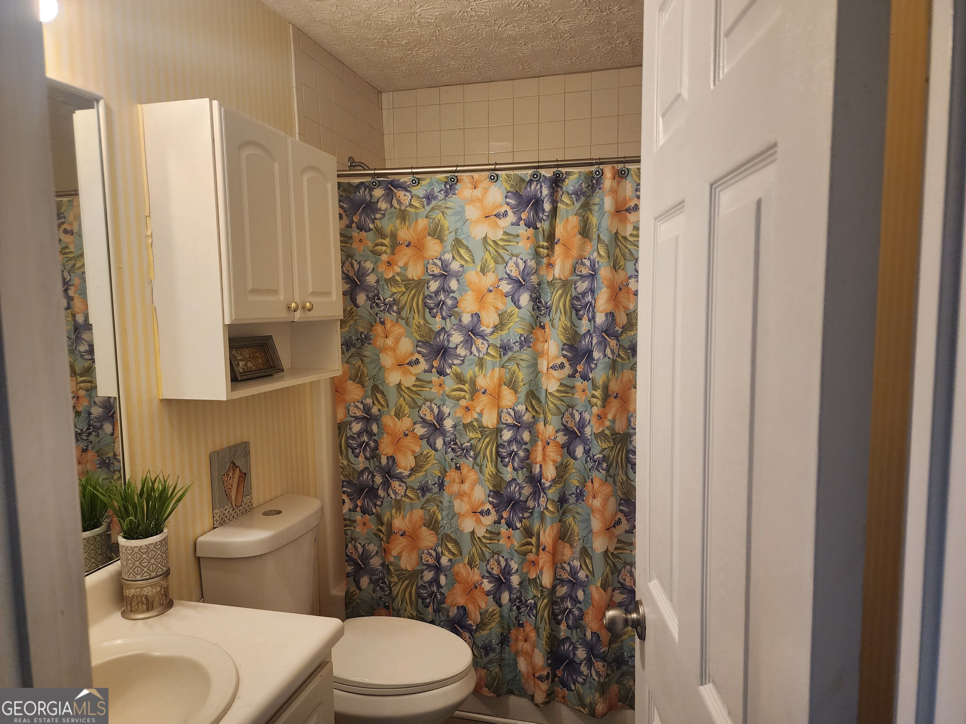 1642 Mission Park Drive Property Photo 3