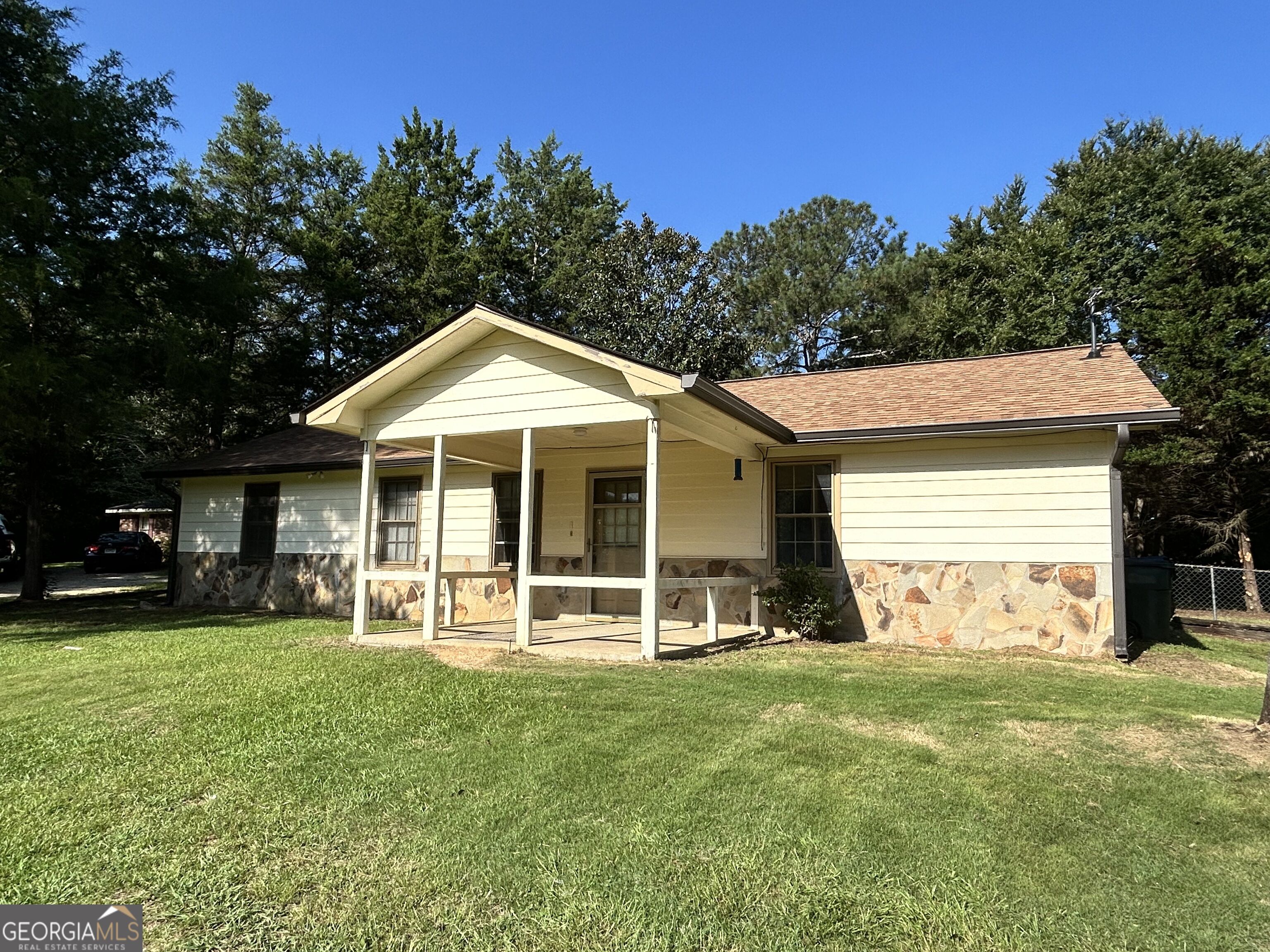 70 E Dollar Circle Property Photo 1
