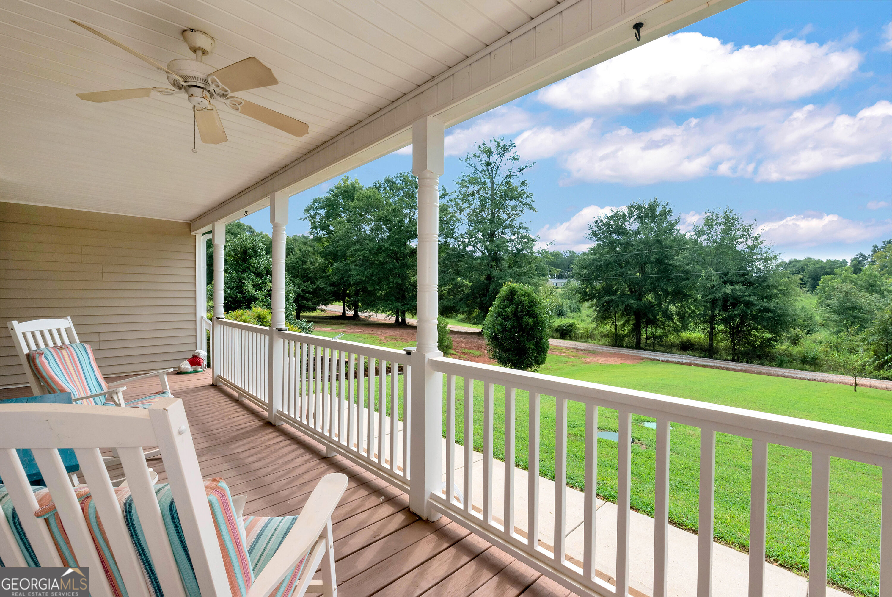 817 Bluejay Way Property Photo 12