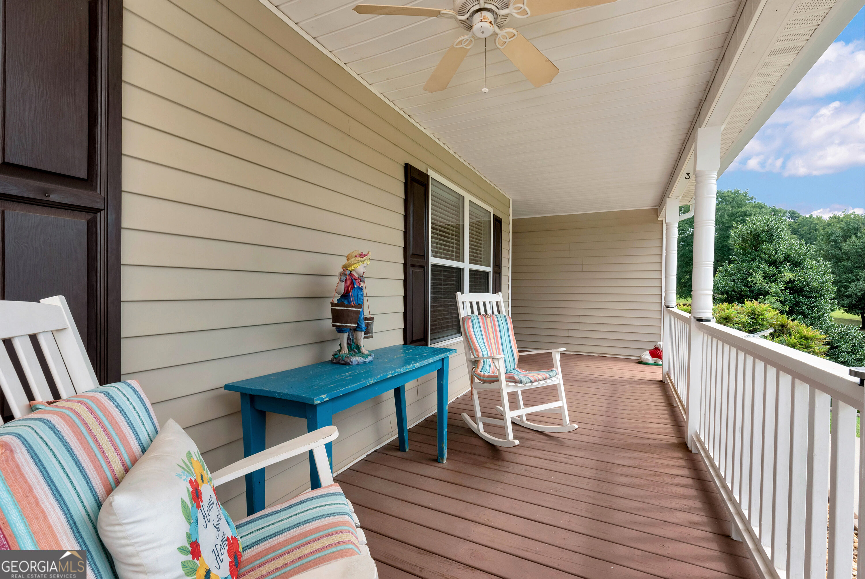 817 Bluejay Way Property Photo 13