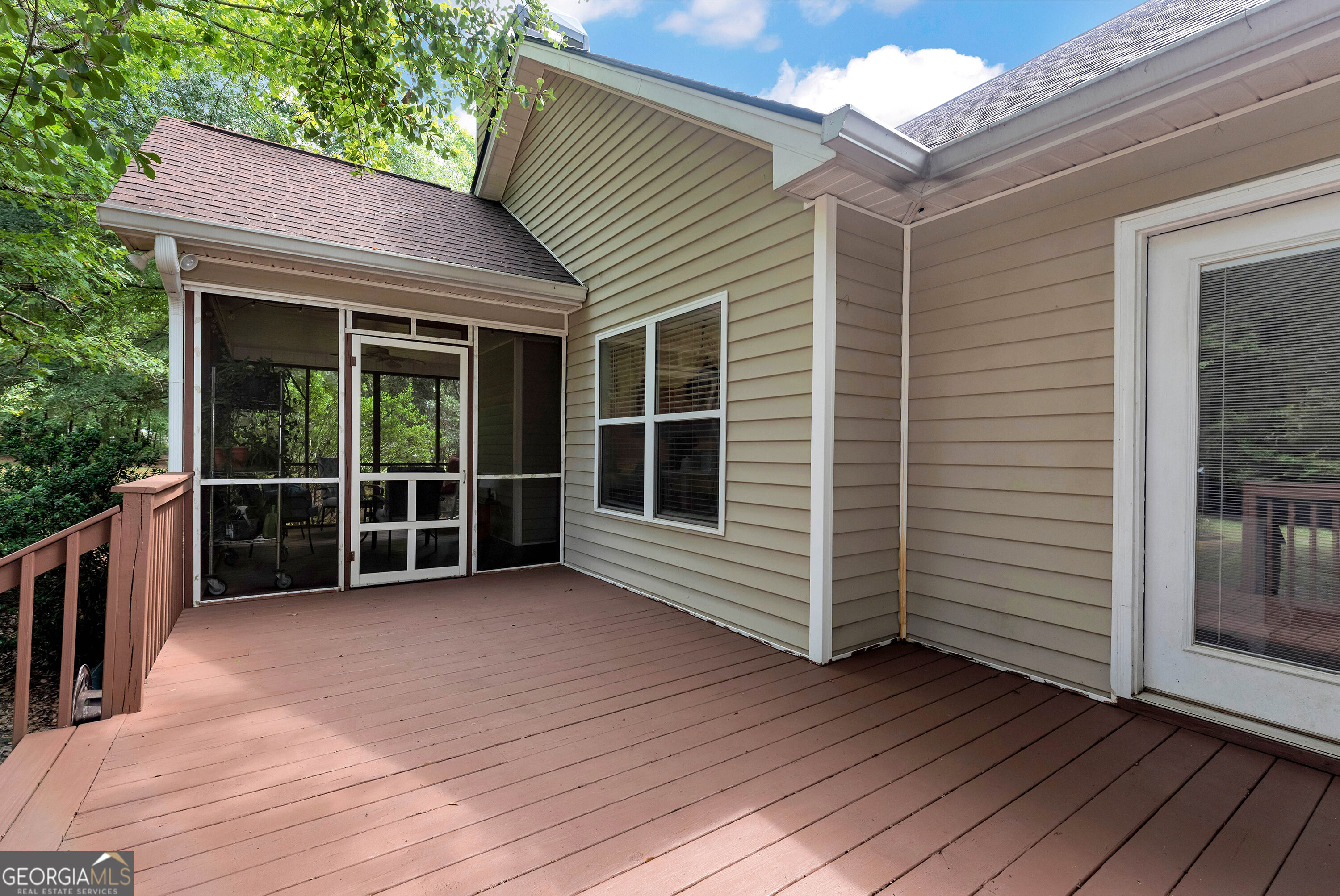 817 Bluejay Way Property Photo 25