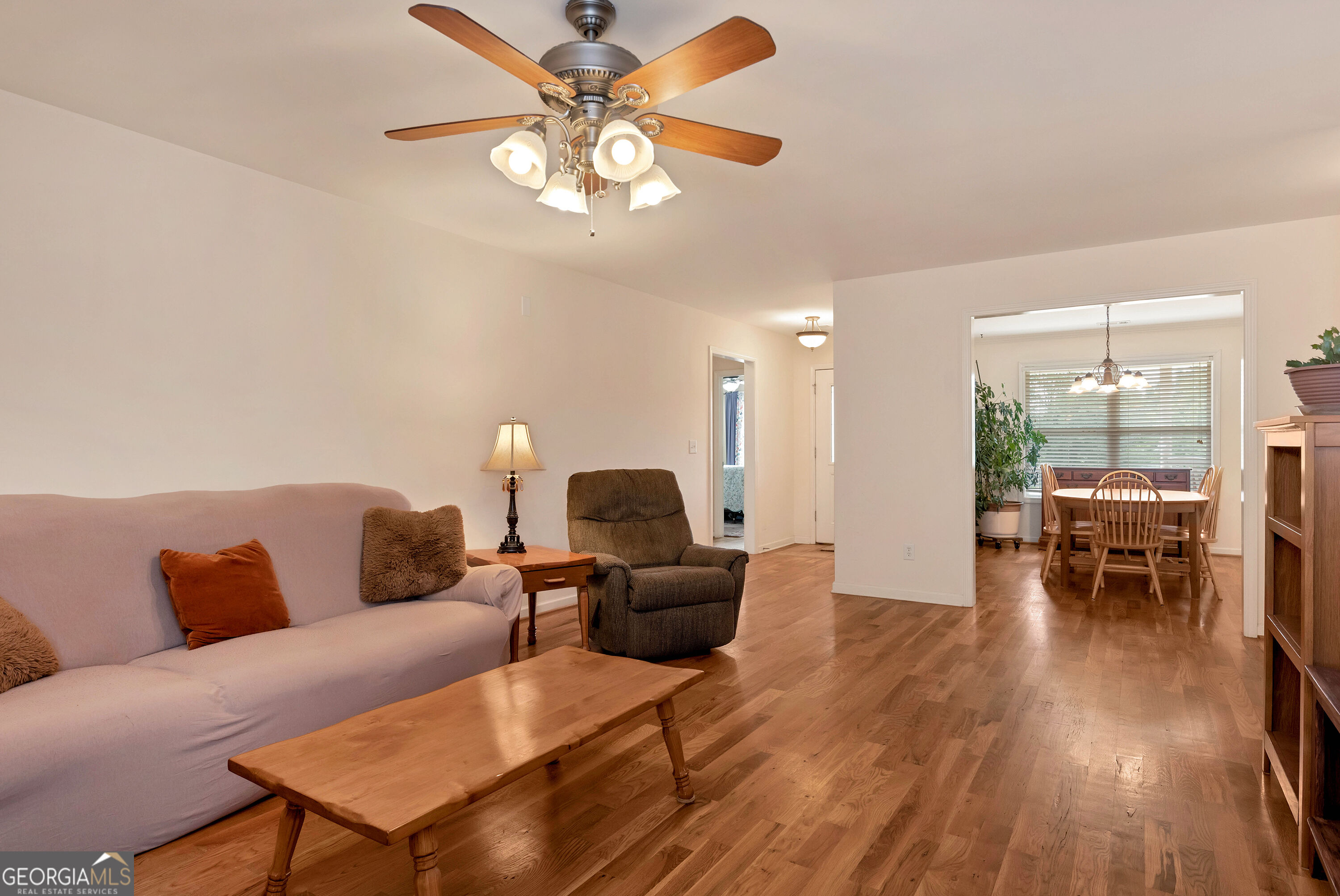 817 Bluejay Way Property Photo 38