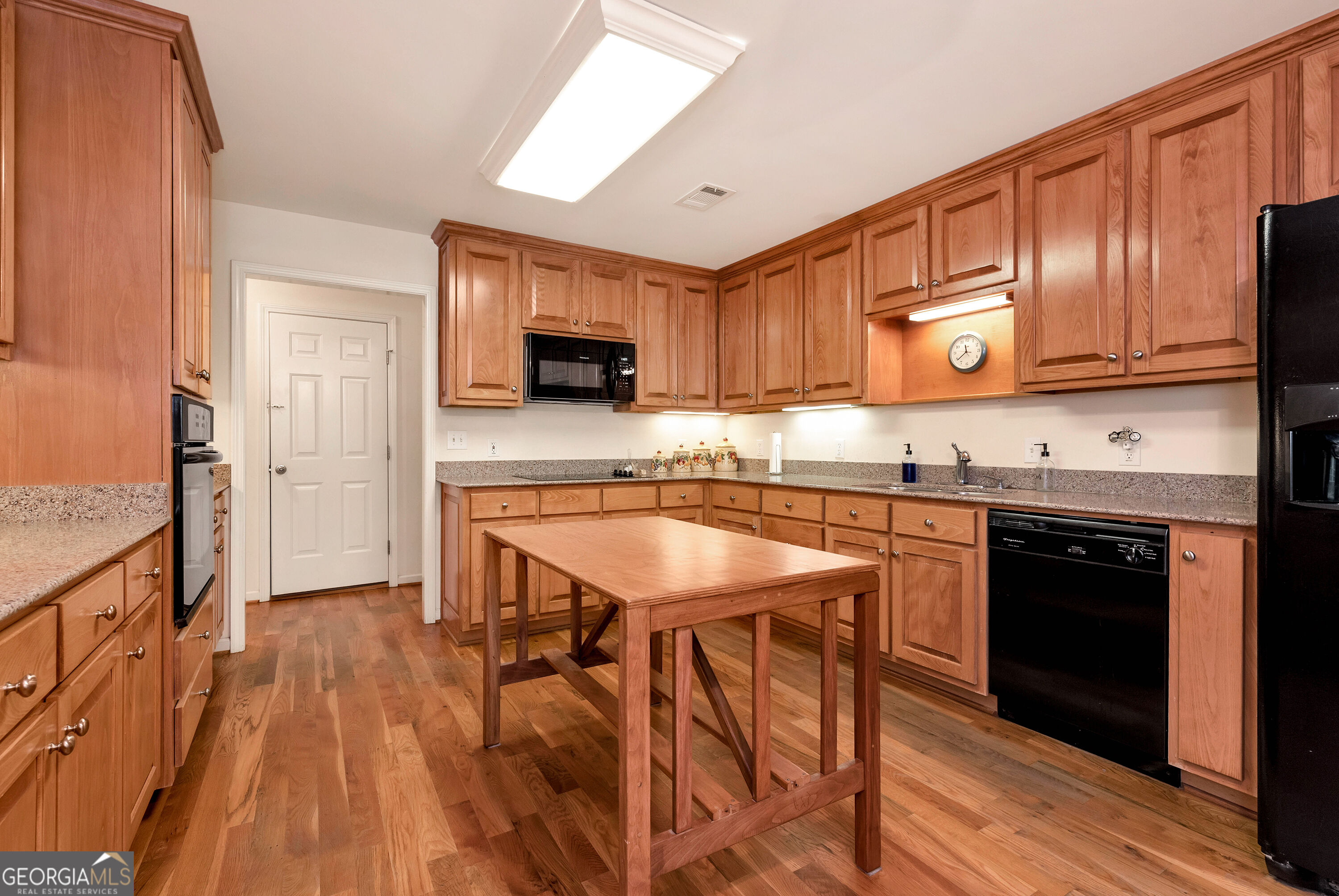 817 Bluejay Way Property Photo 42