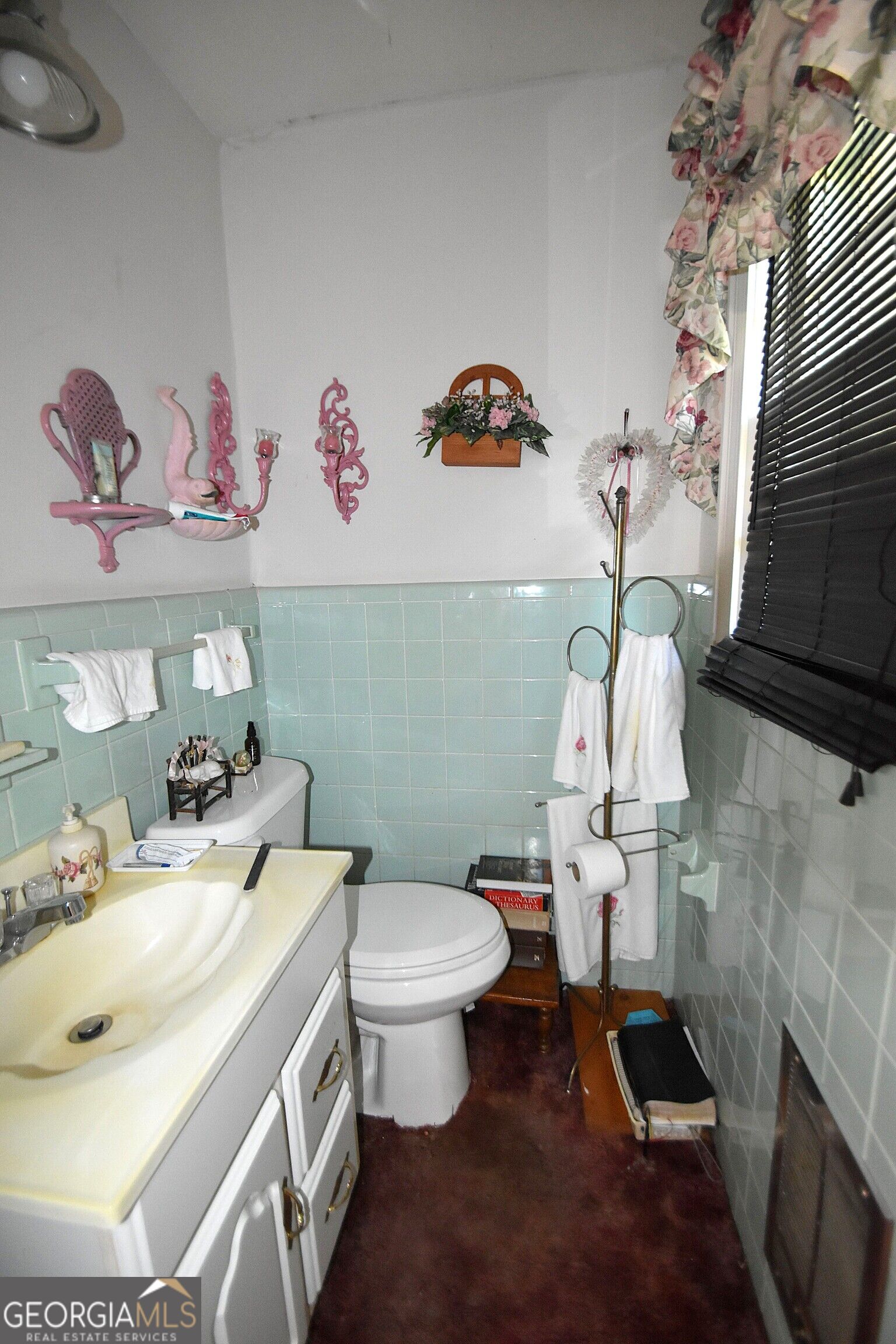 163 Third Street Property Photo 24