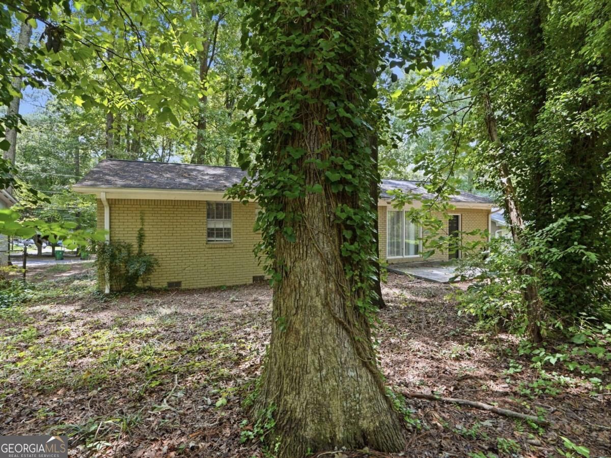 4448 Malibu Drive Property Photo 7