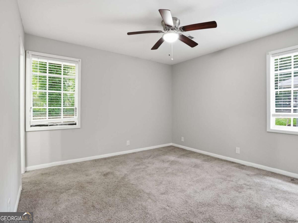 4448 Malibu Drive Property Photo 14