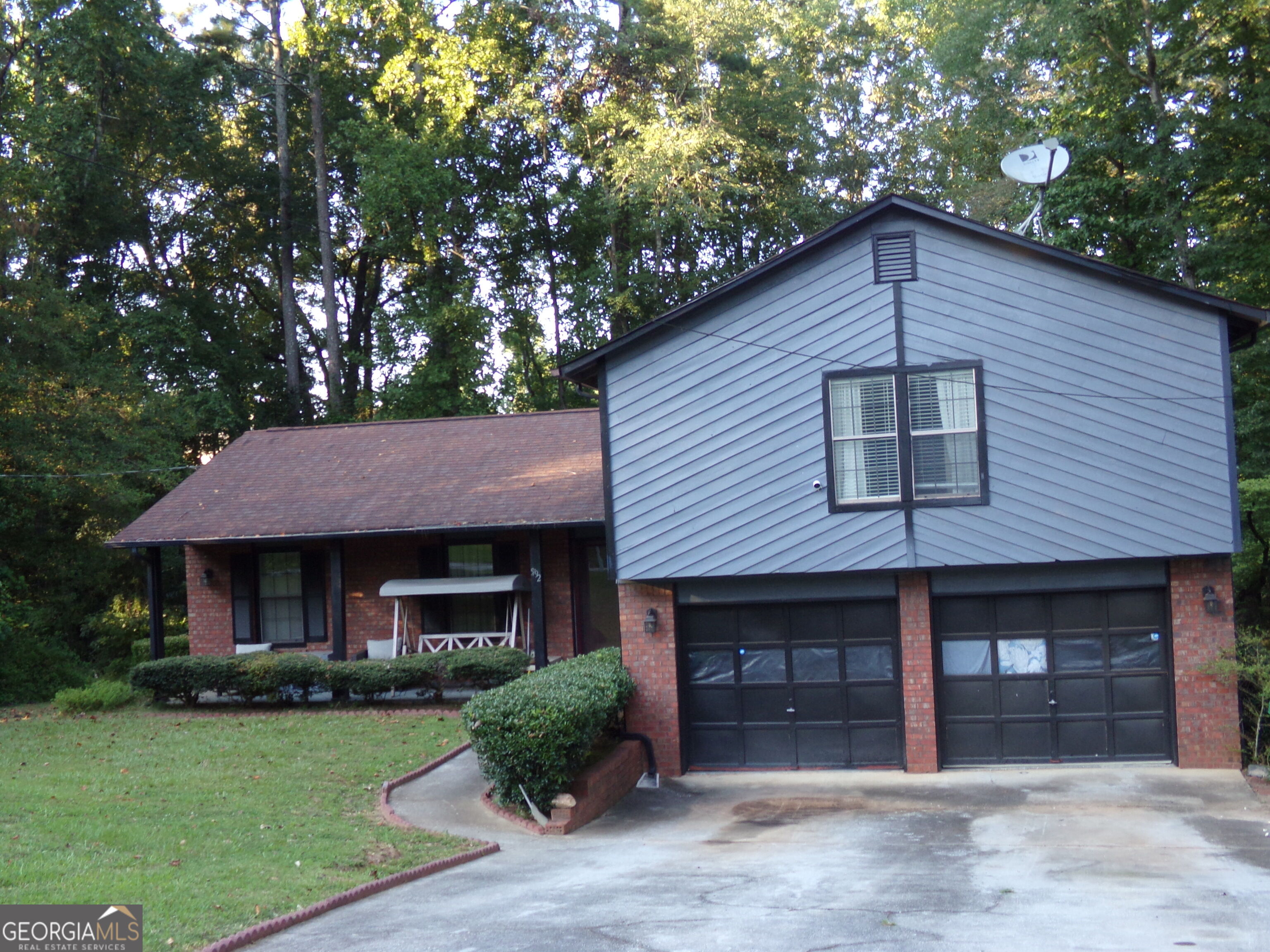 5792 Windermere Court Property Photo 1