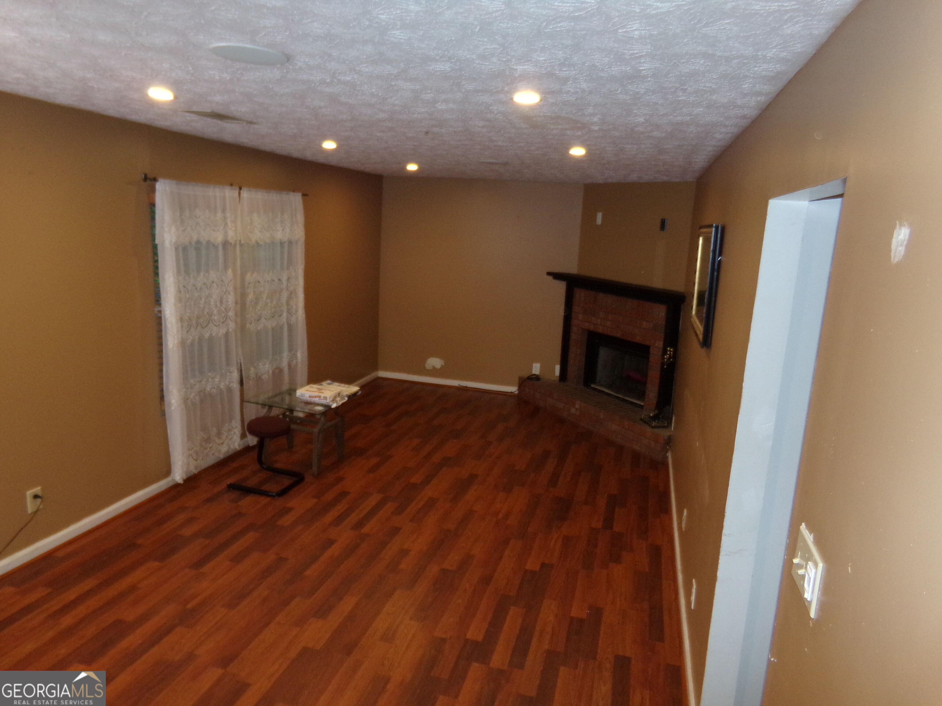 5792 Windermere Court Property Photo 6