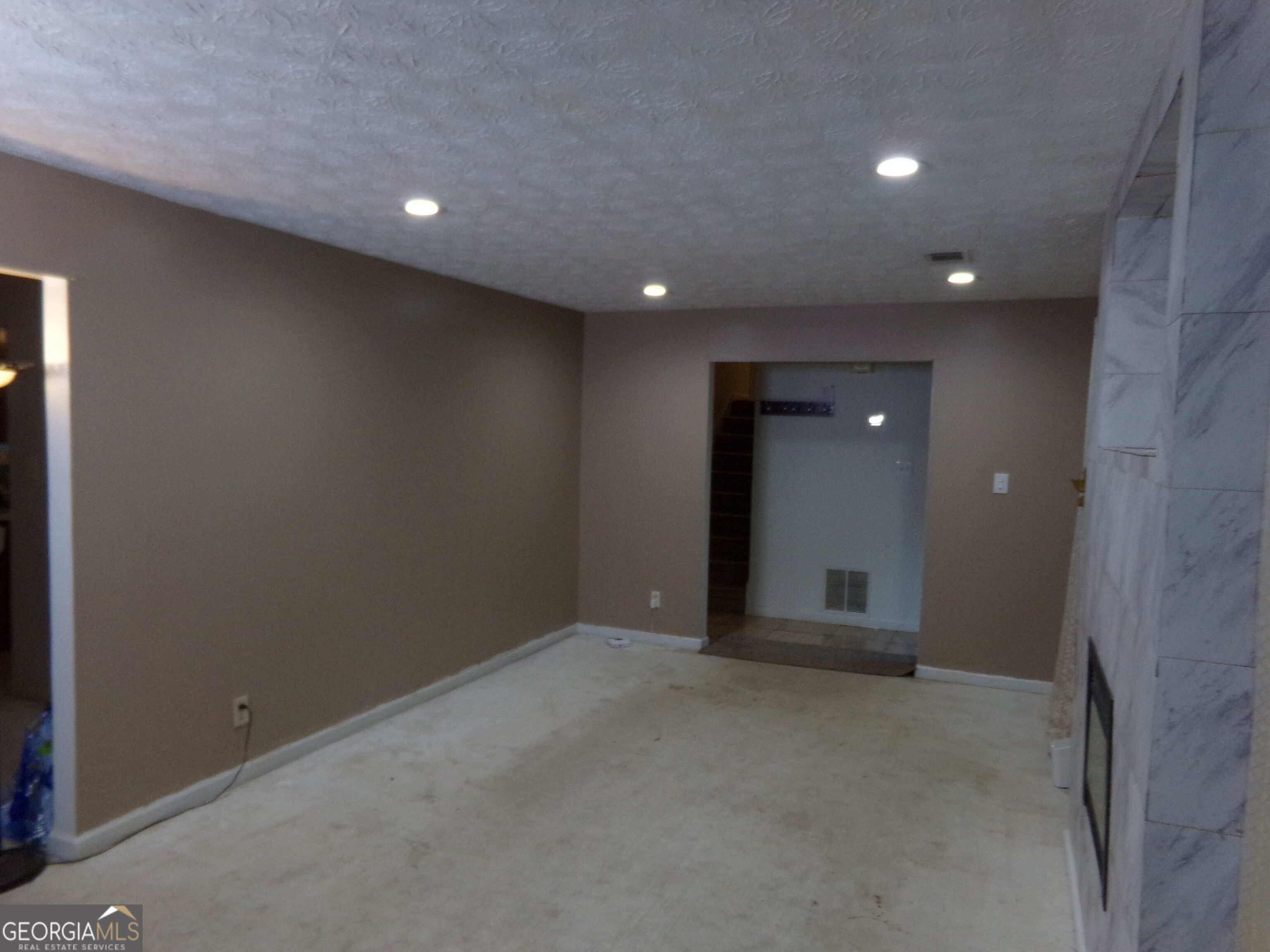 5792 Windermere Court Property Photo 23