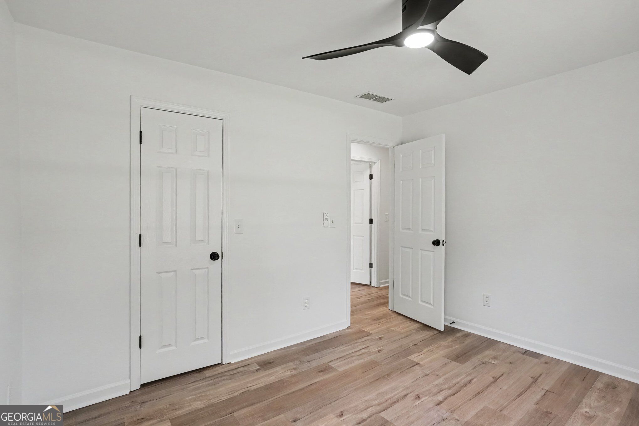 305 Veal Road Property Photo 19