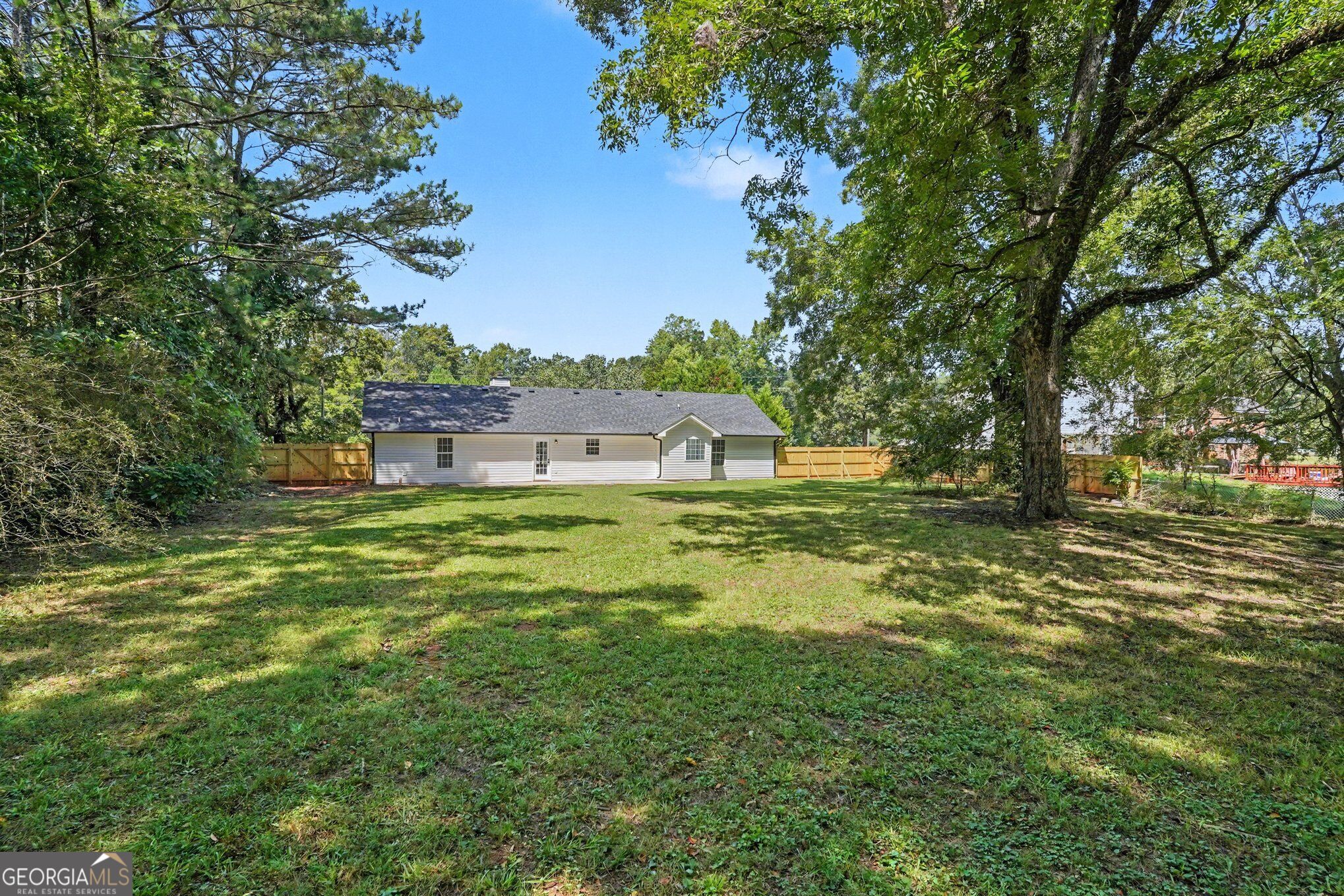 305 Veal Road Property Photo 24