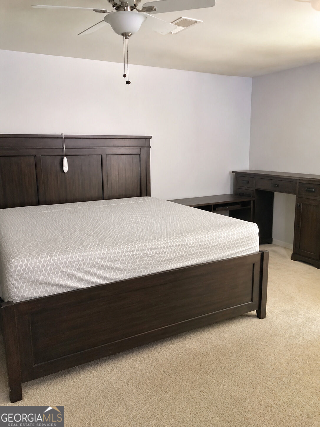 2384 Forest Green Drive Property Photo 12