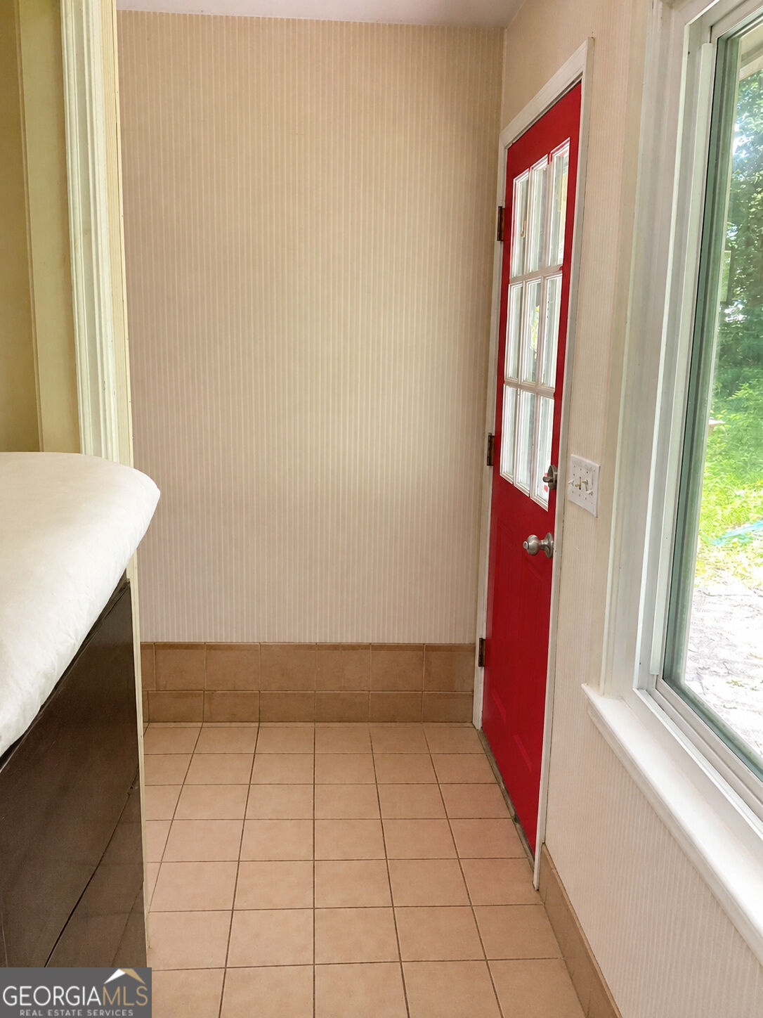 2384 Forest Green Drive Property Photo 20