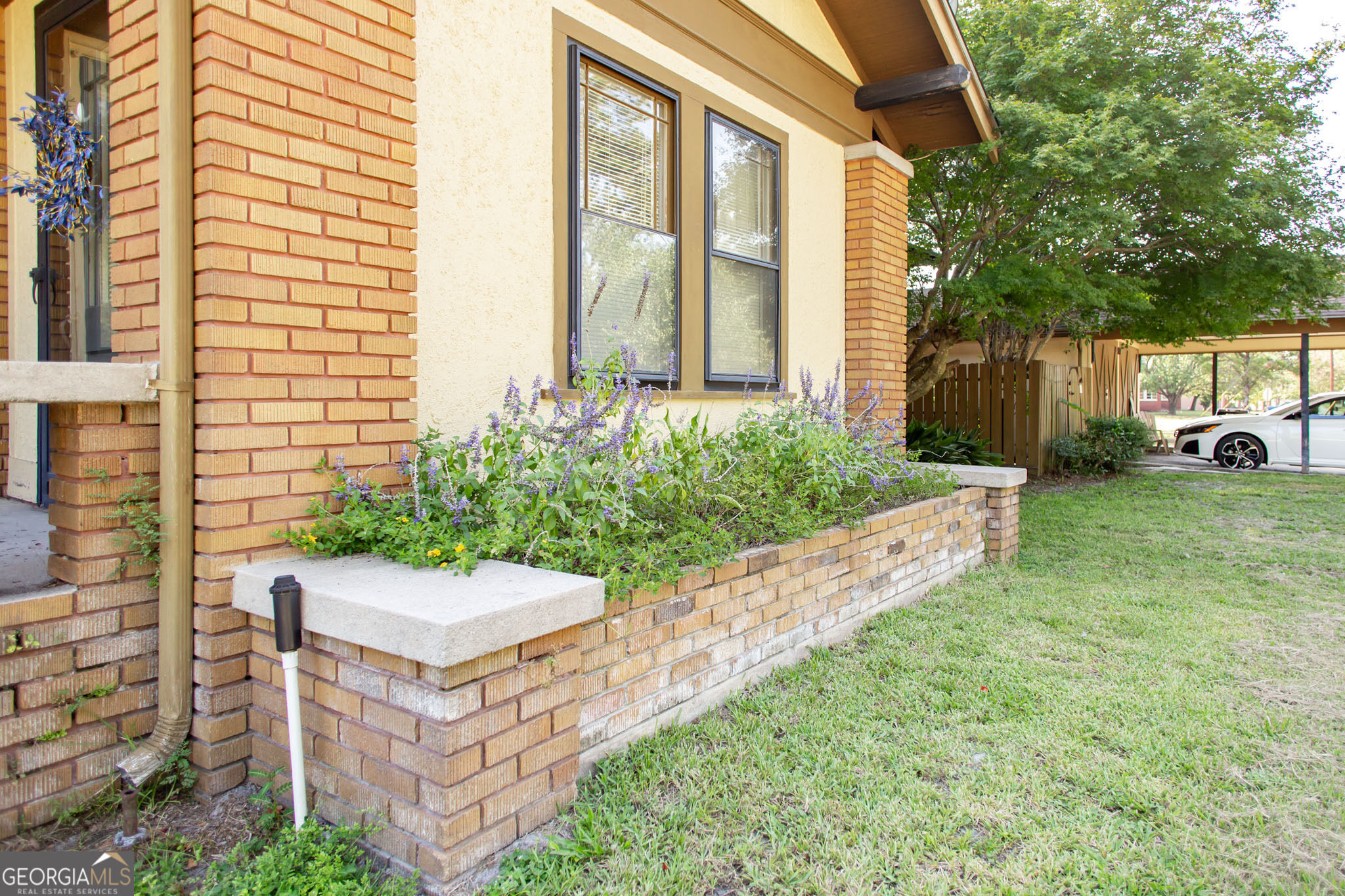 711 Holly Street Property Photo 51