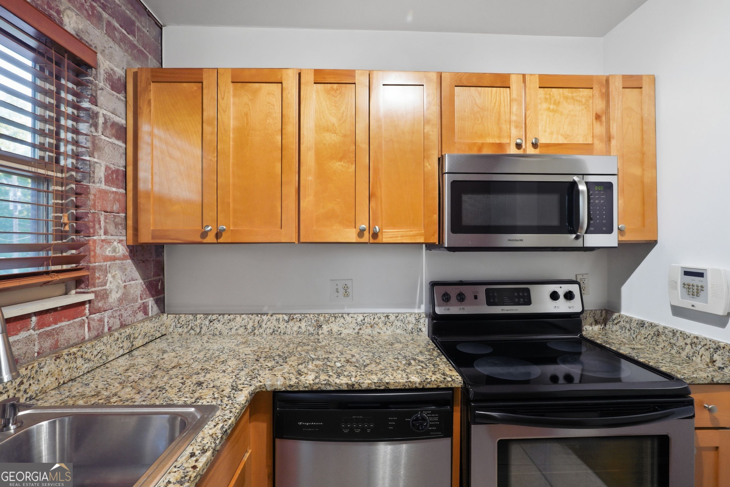 561 Formwalt Street Sw # 2 Property Photo 8