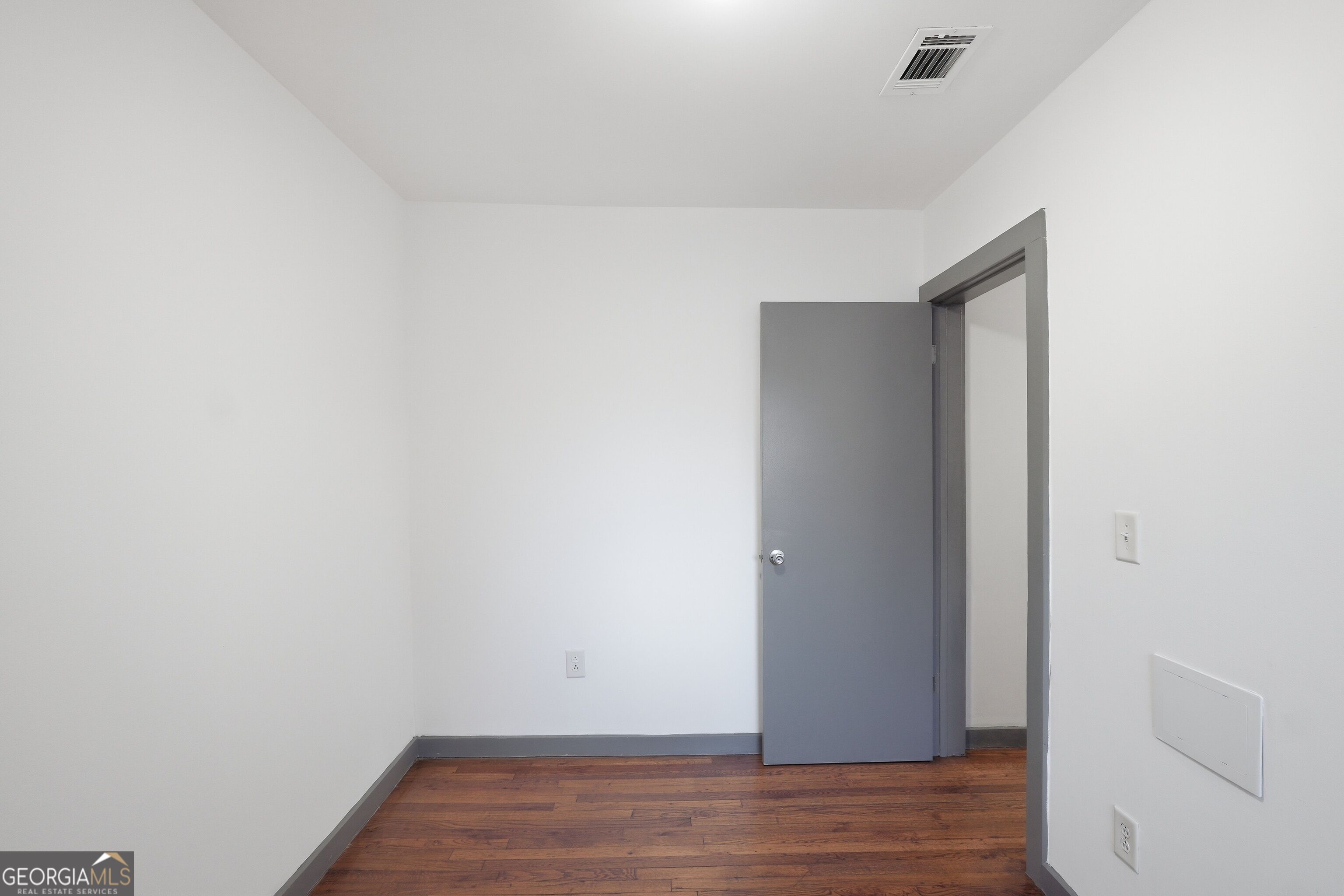 561 Formwalt Street Sw # 2 Property Photo 12