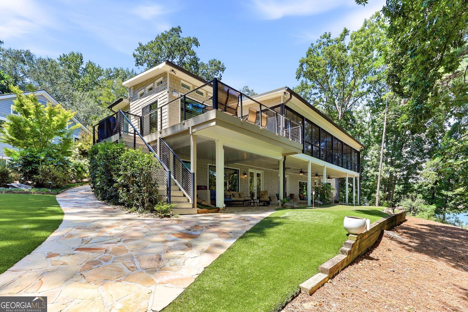 1123 Chestatee Point Property Photo 3