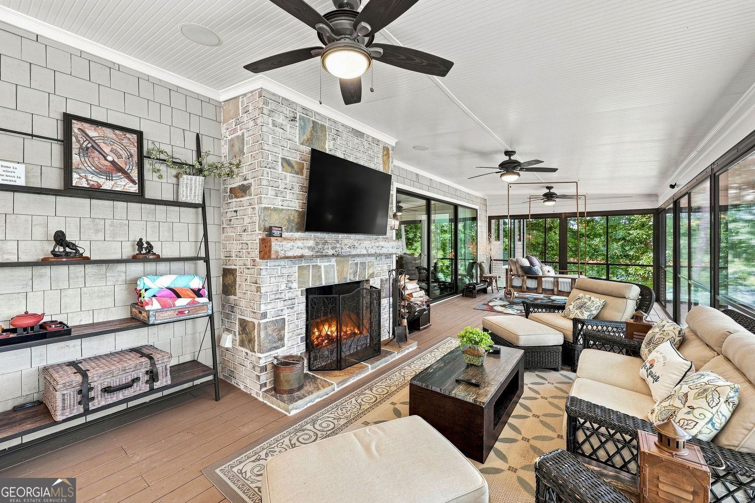 1123 Chestatee Point Property Photo 17