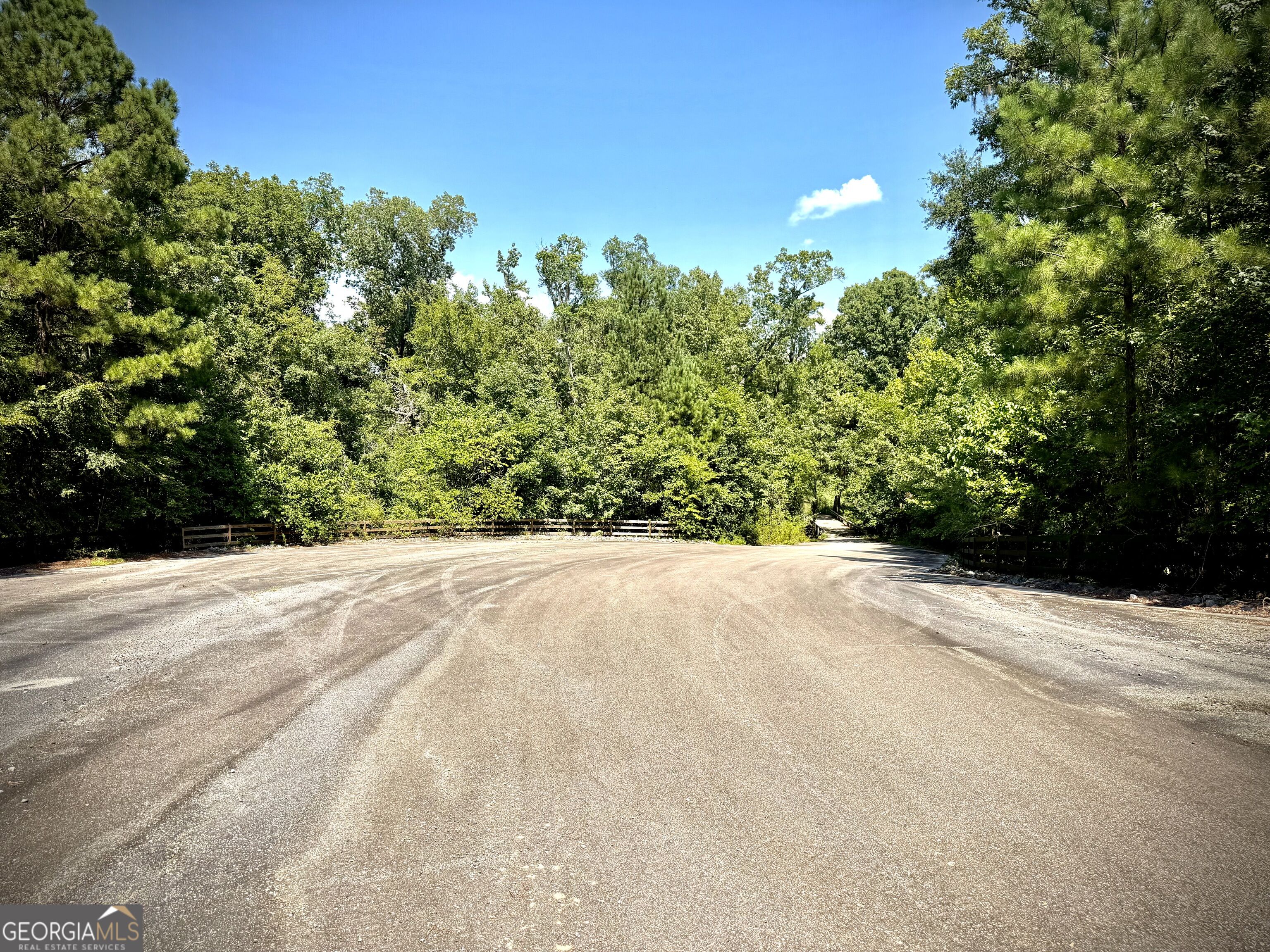 637 Chieftain Trail Property Photo 70