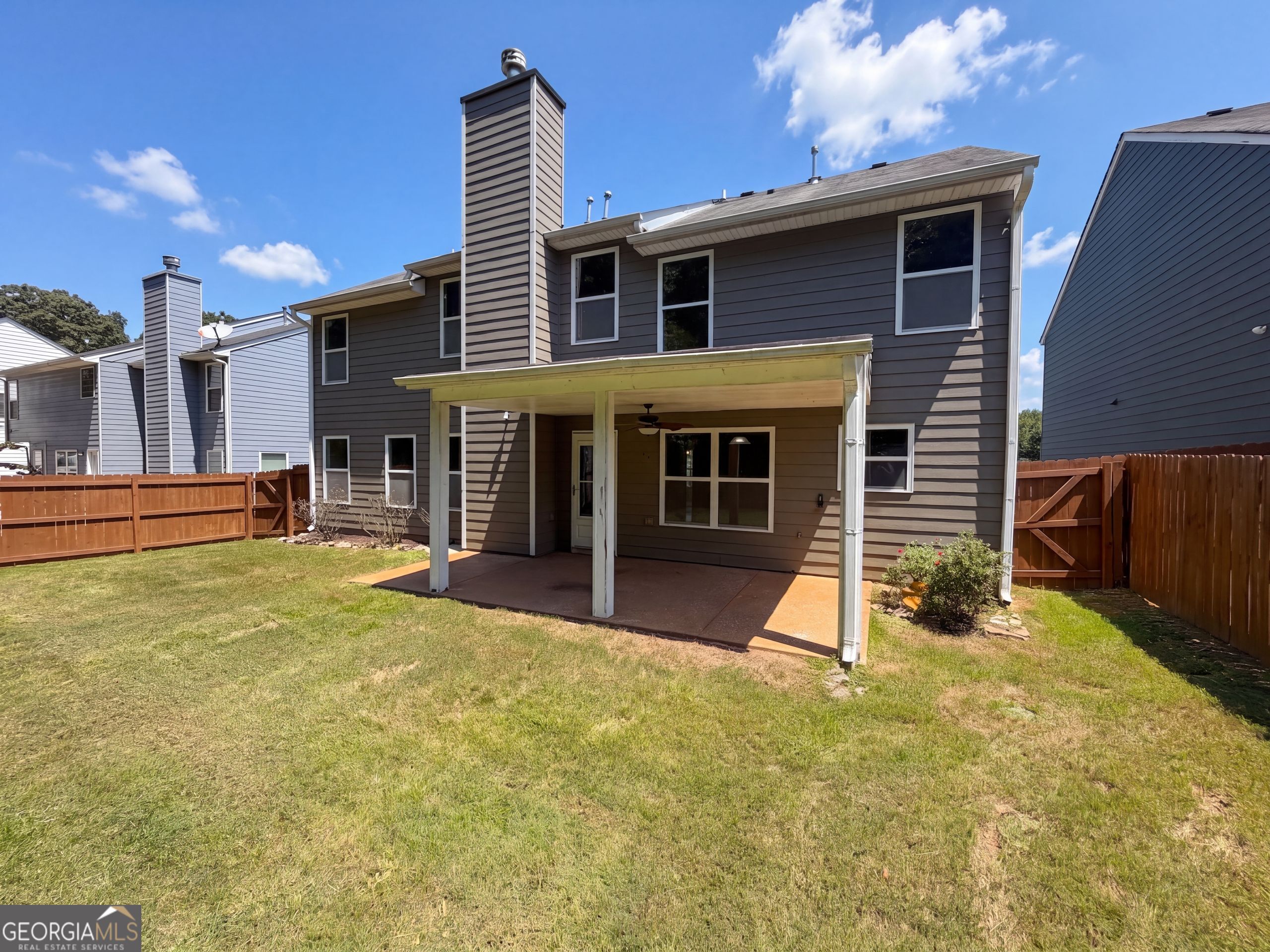 538 Walnut Way Property Photo 5