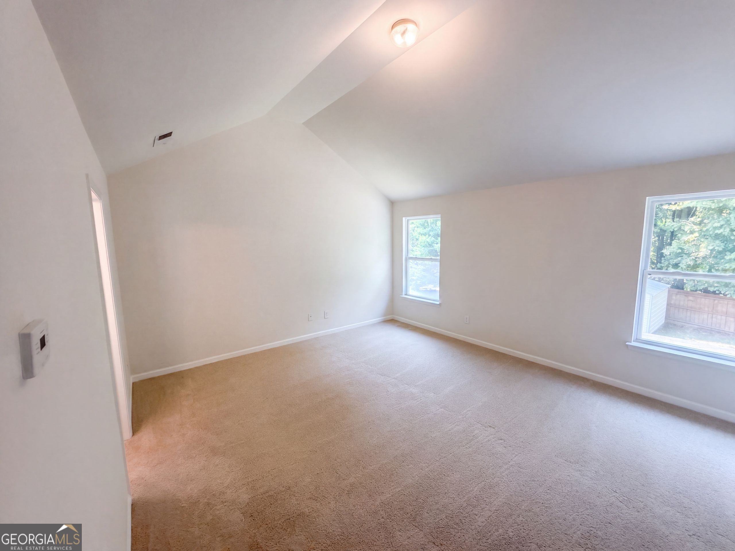 538 Walnut Way Property Photo 9