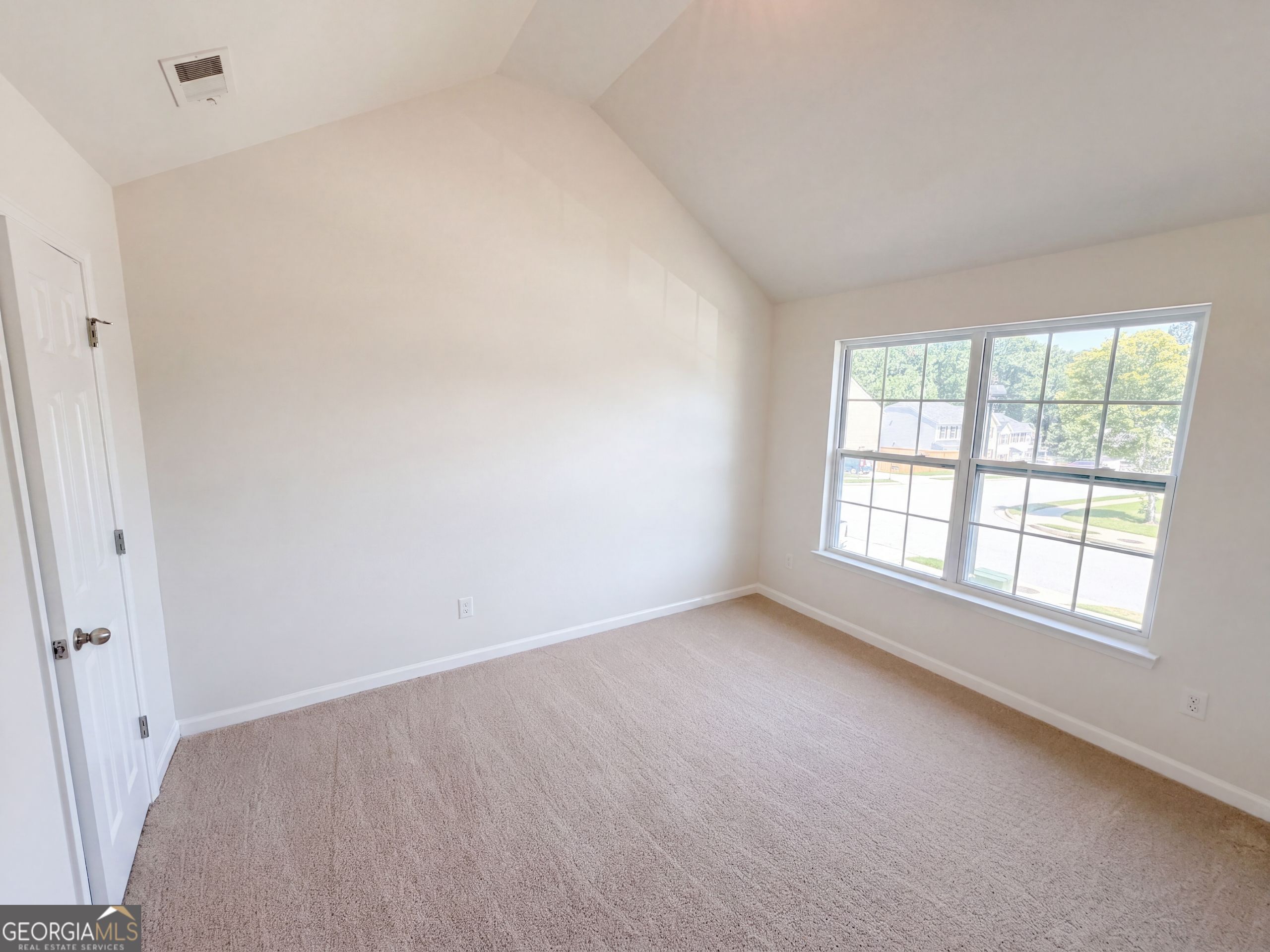 538 Walnut Way Property Photo 11