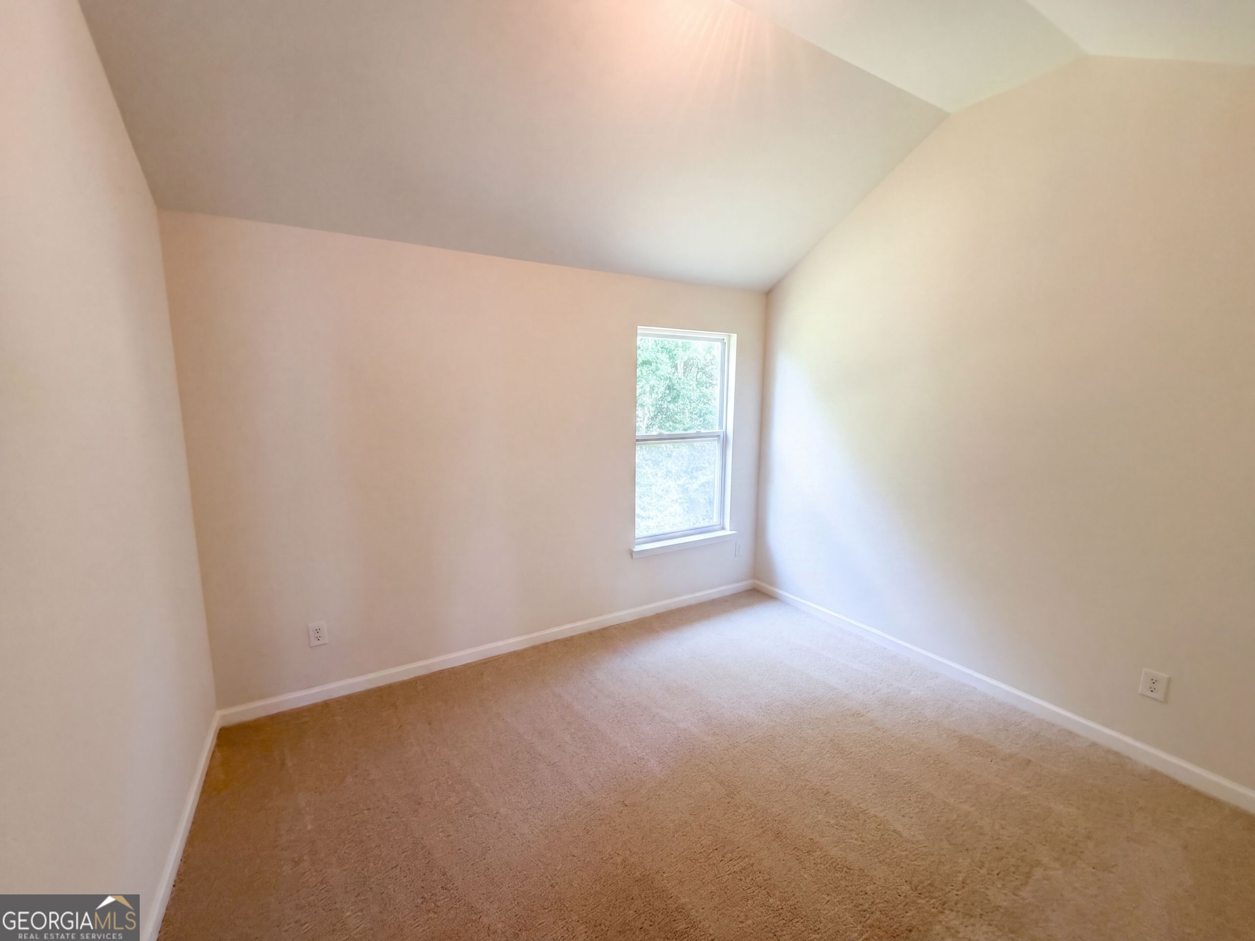 538 Walnut Way Property Photo 12