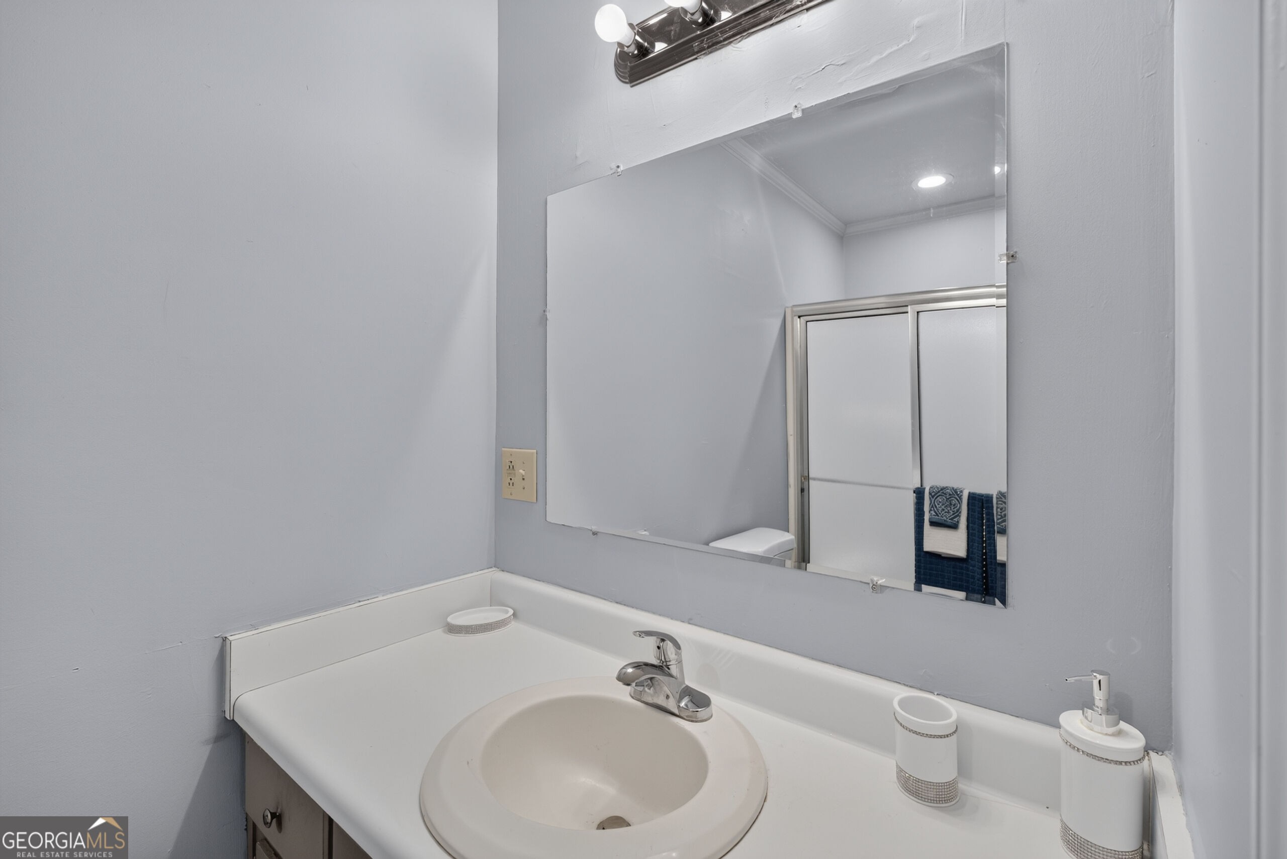 2557 Delano Drive Property Photo 25