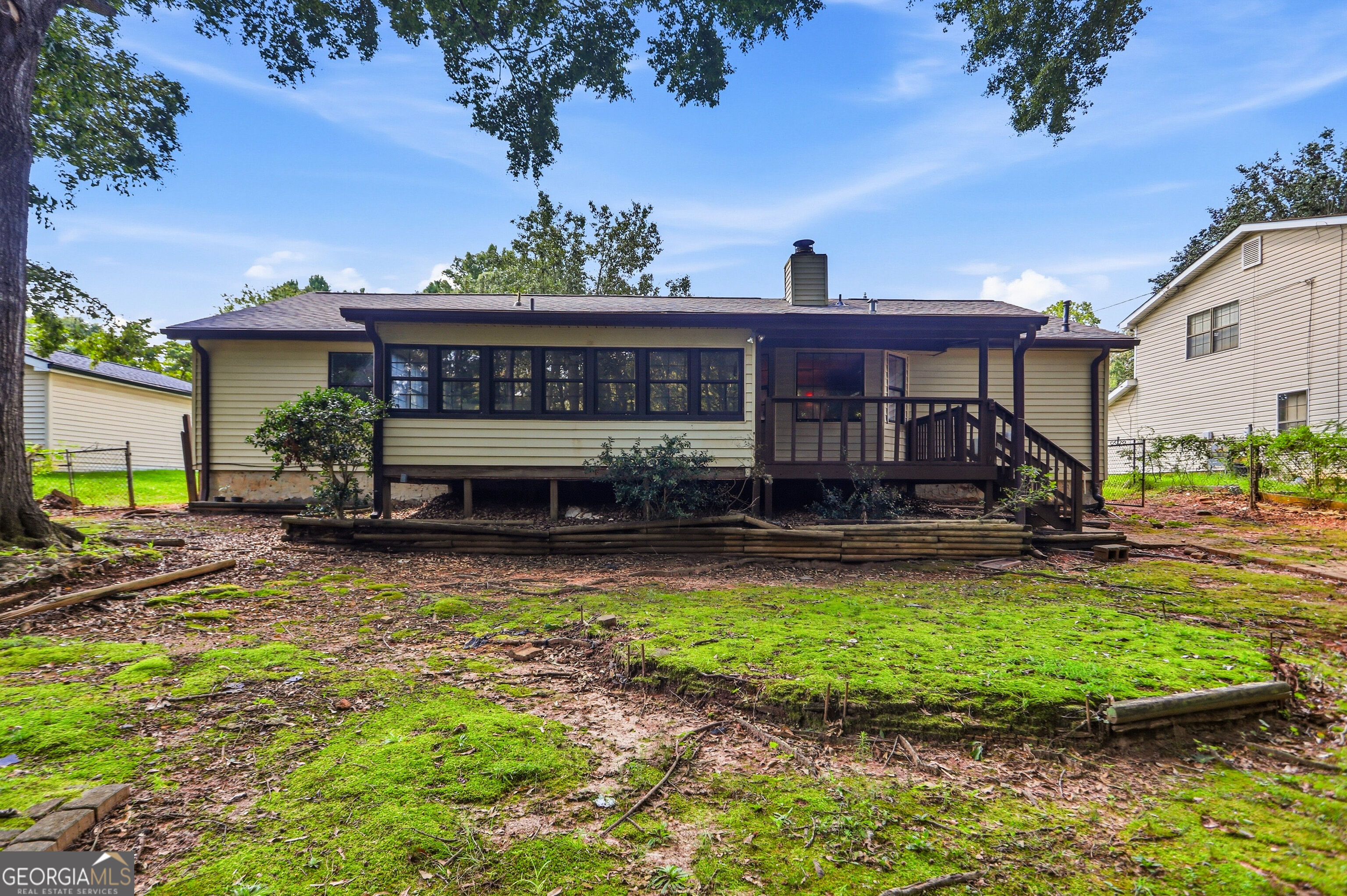 3772 Charlotte Drive Property Photo 5