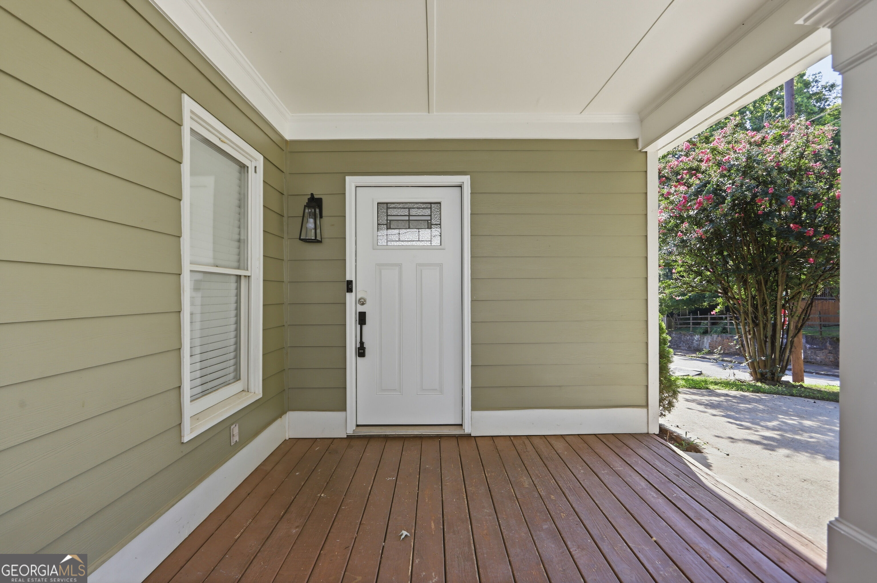 64 Bass Street Se Property Photo 6