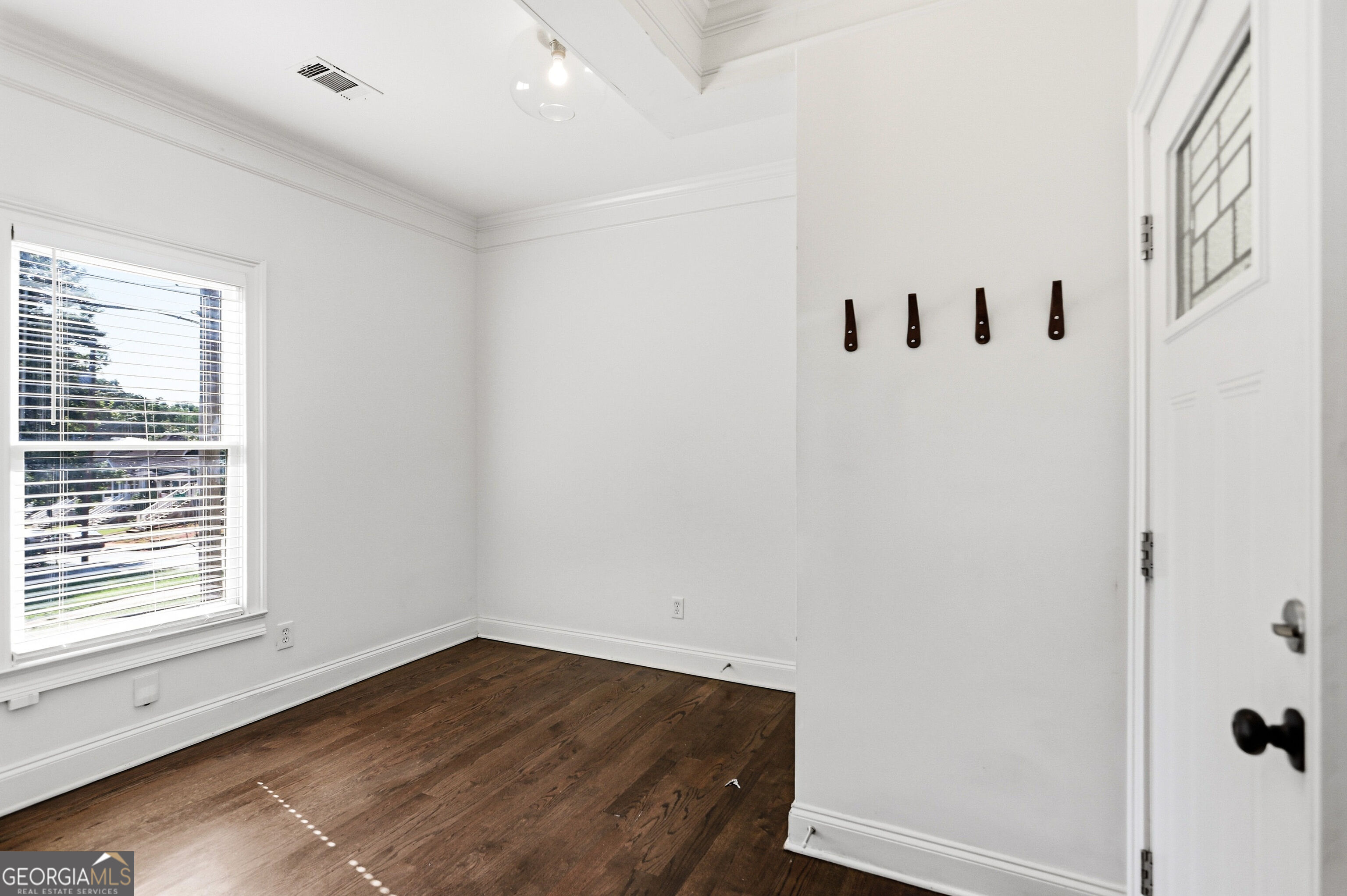 64 Bass Street Se Property Photo 8