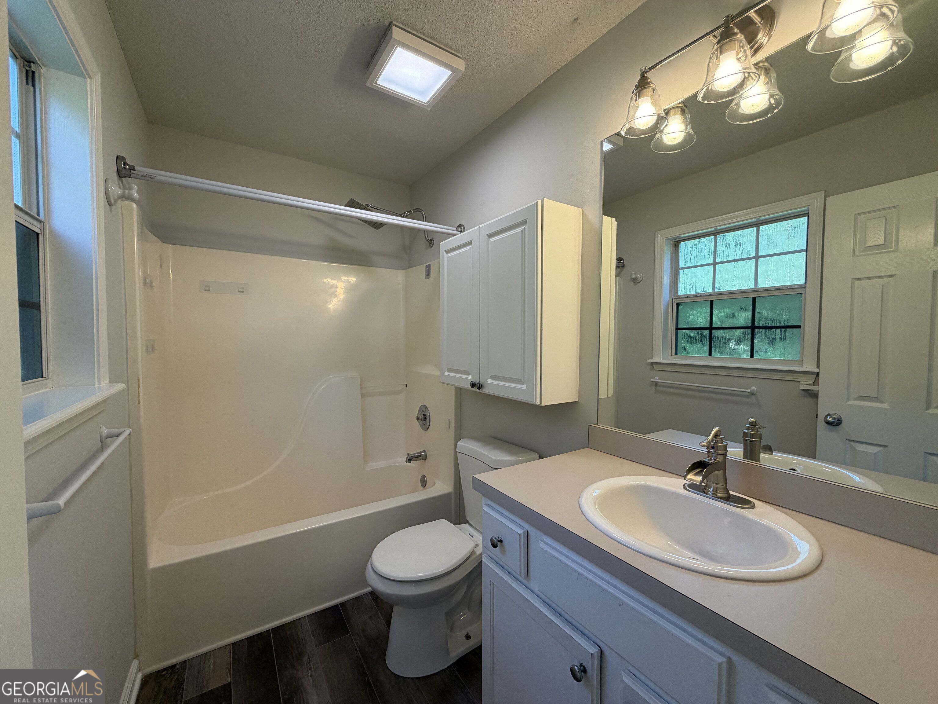 233 Temple Terrace Property Photo 13