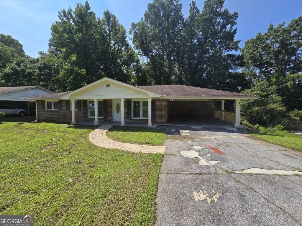 1801 Caribaea Trail Se Property Photo 1