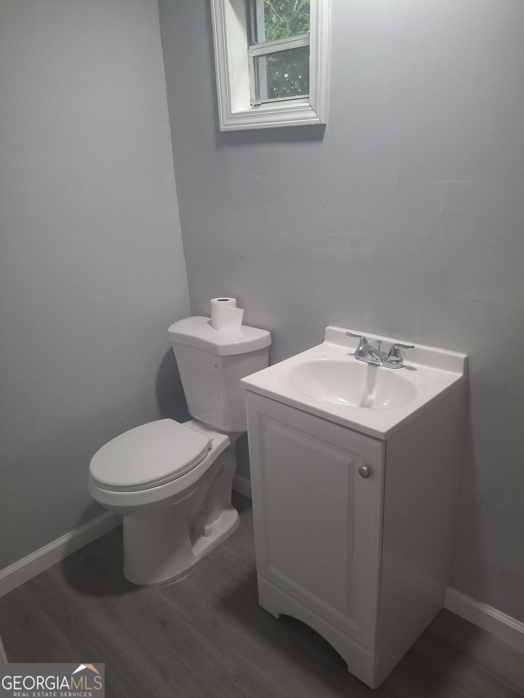 5709 Satterfield Drive Property Photo 8