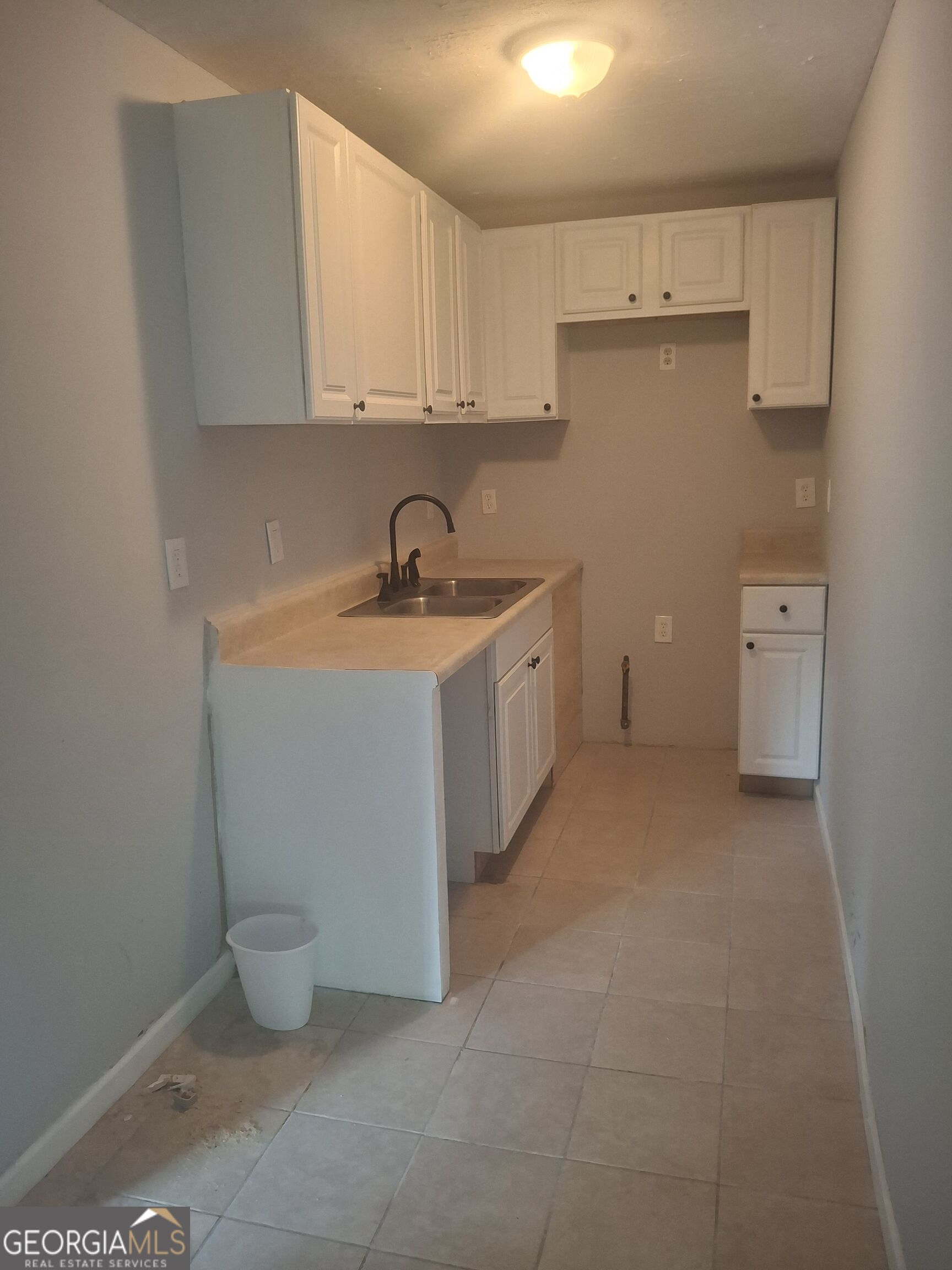 5709 Satterfield Drive Property Photo 10