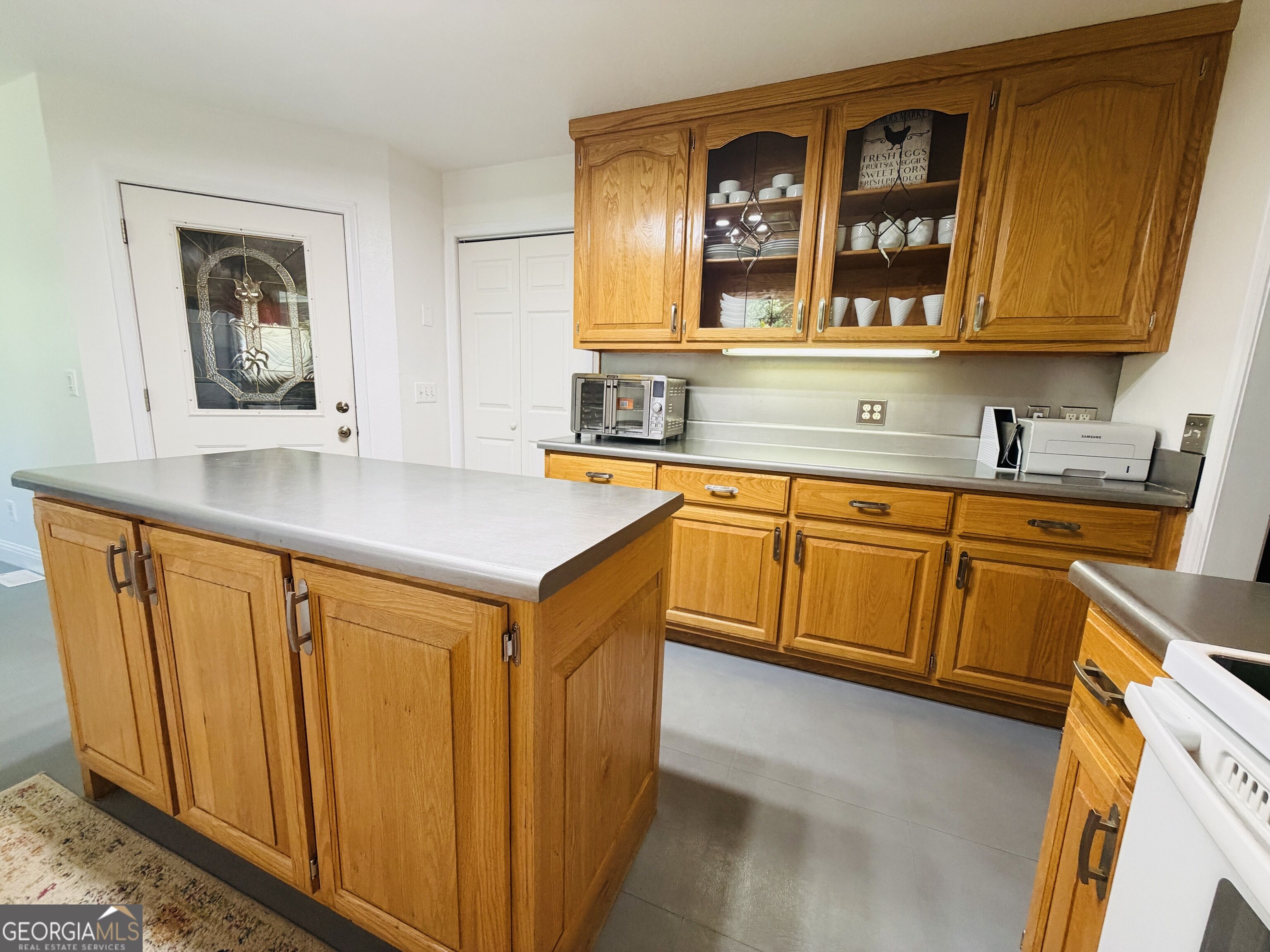1533 John Smith Road E Property Photo 20