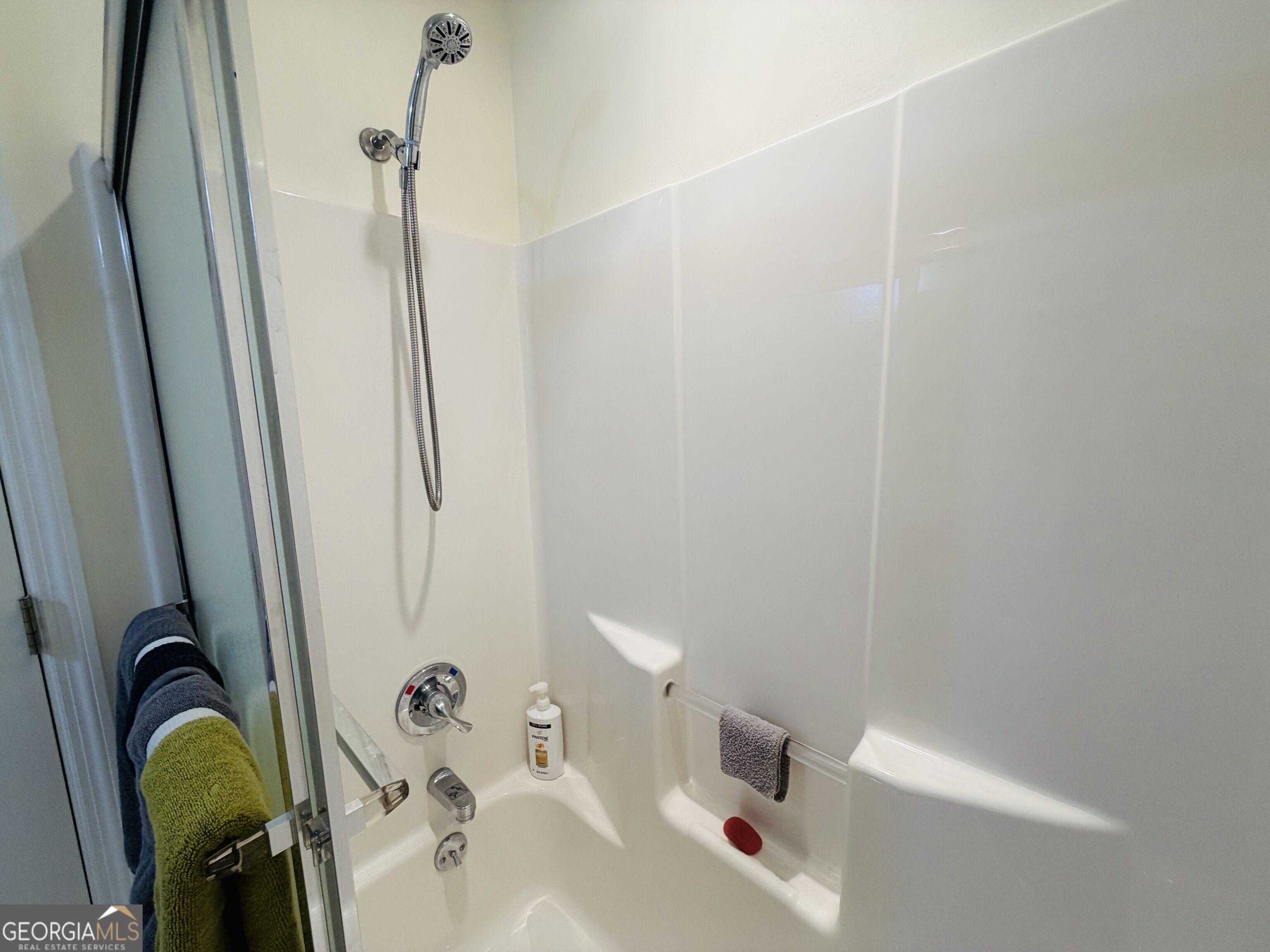 1533 John Smith Road E Property Photo 31
