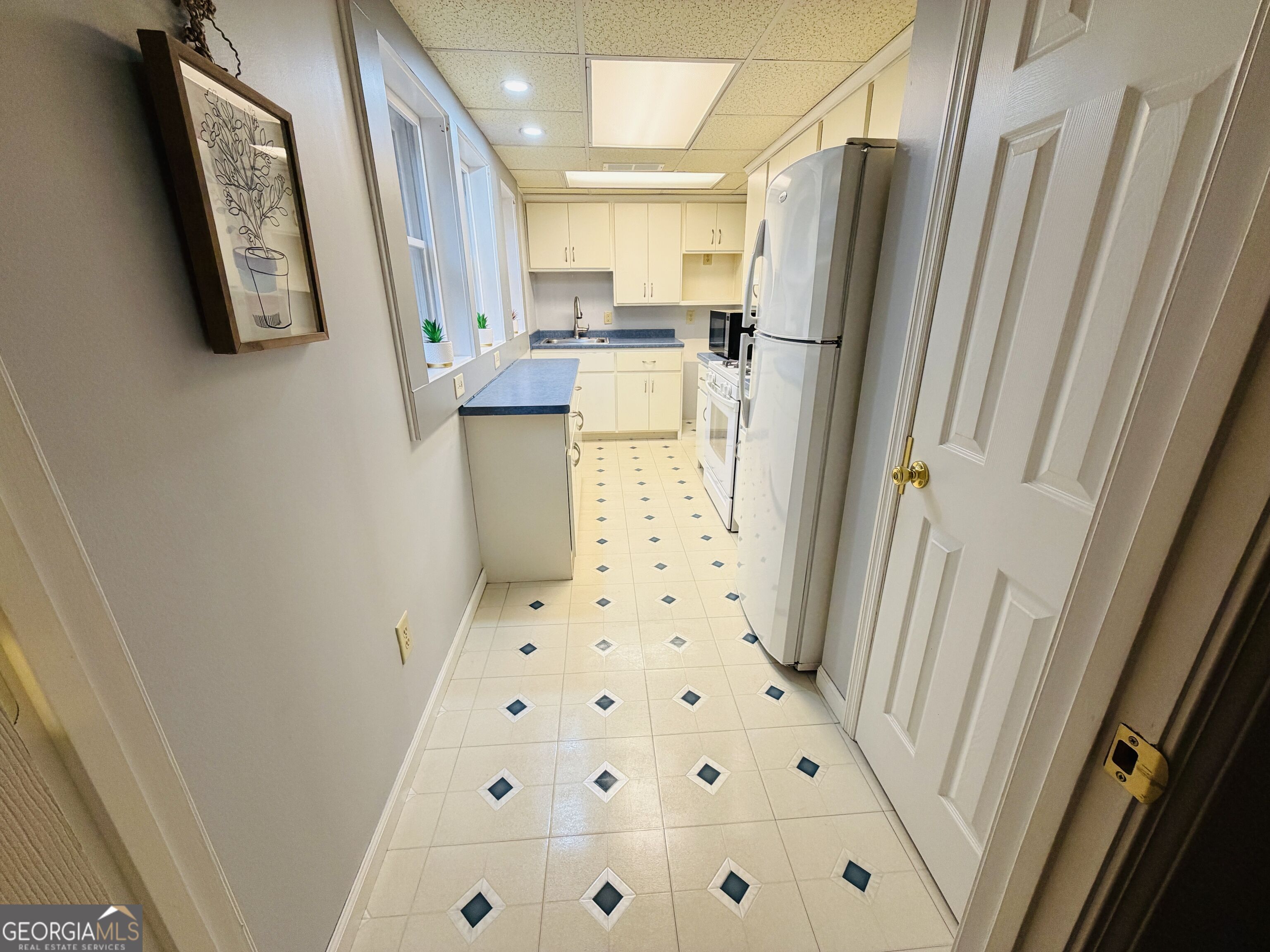 1533 John Smith Road E Property Photo 38