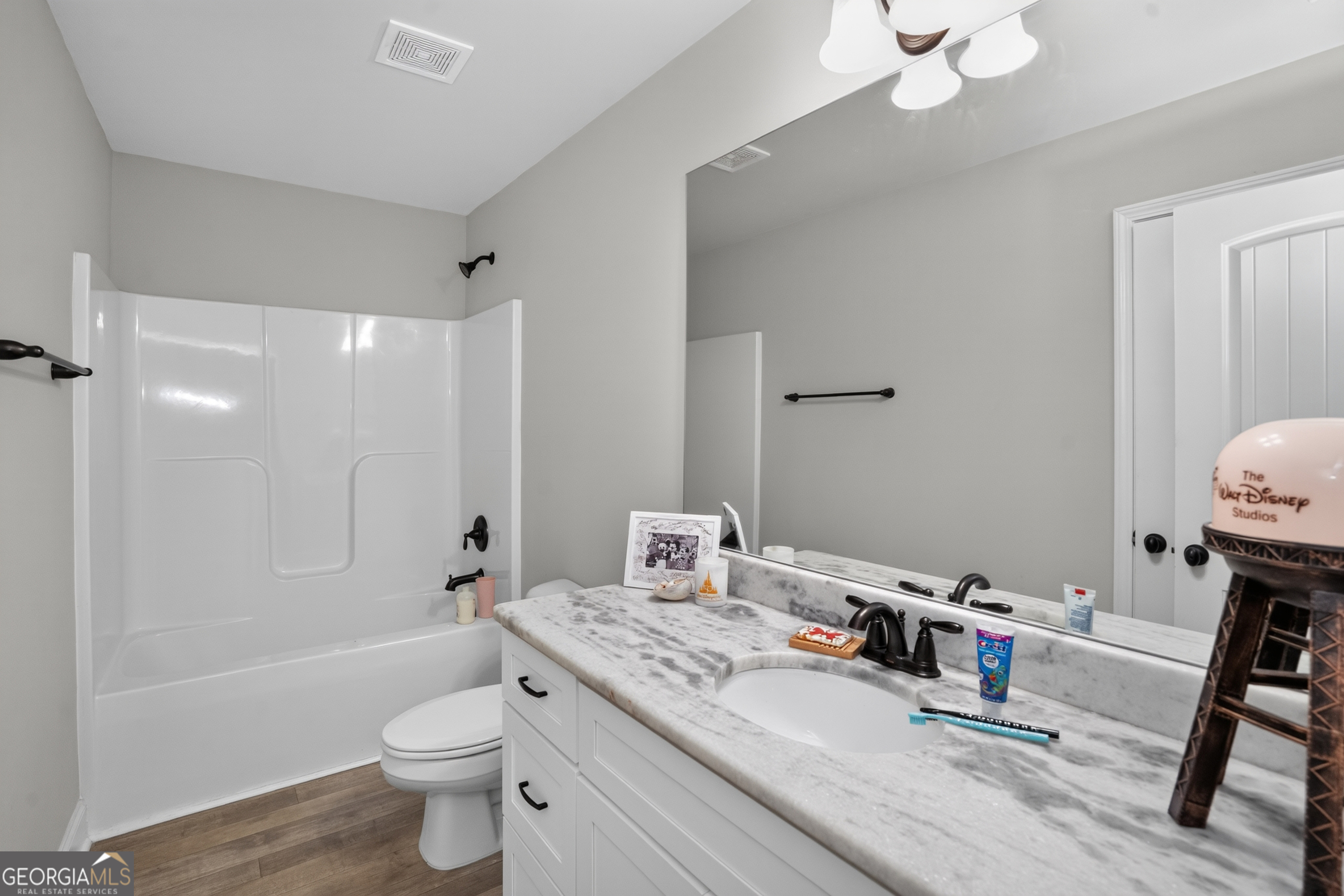 207 Dixon Circle Property Photo 31