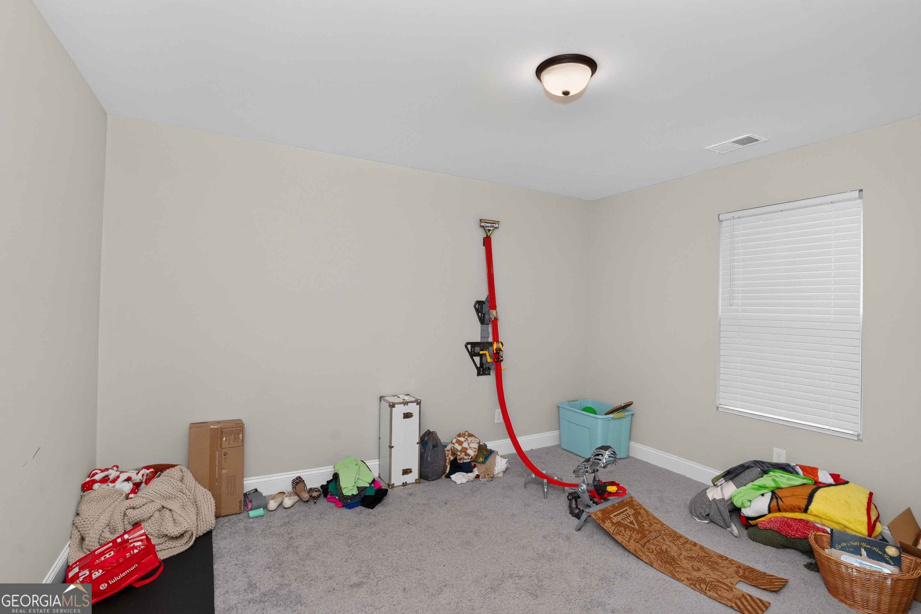 207 Dixon Circle Property Photo 33